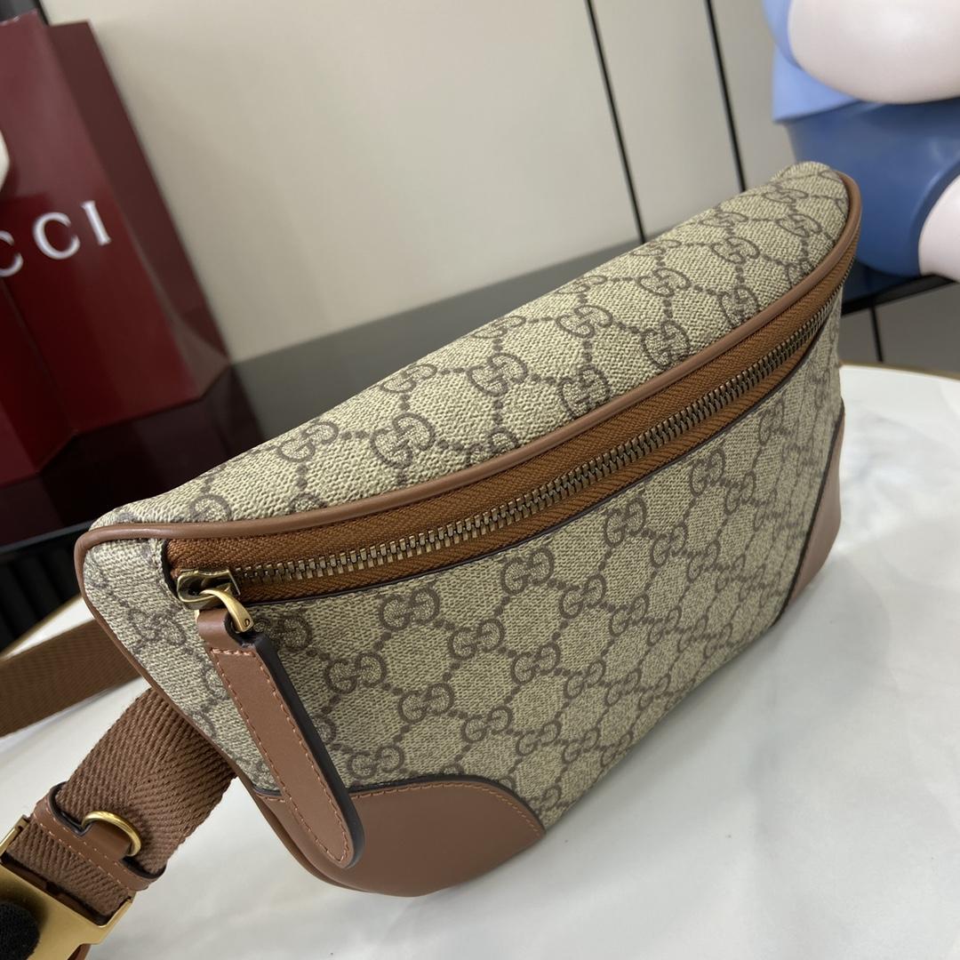 Gucci GG Emblem Medium Belt Bag - DopestKickz