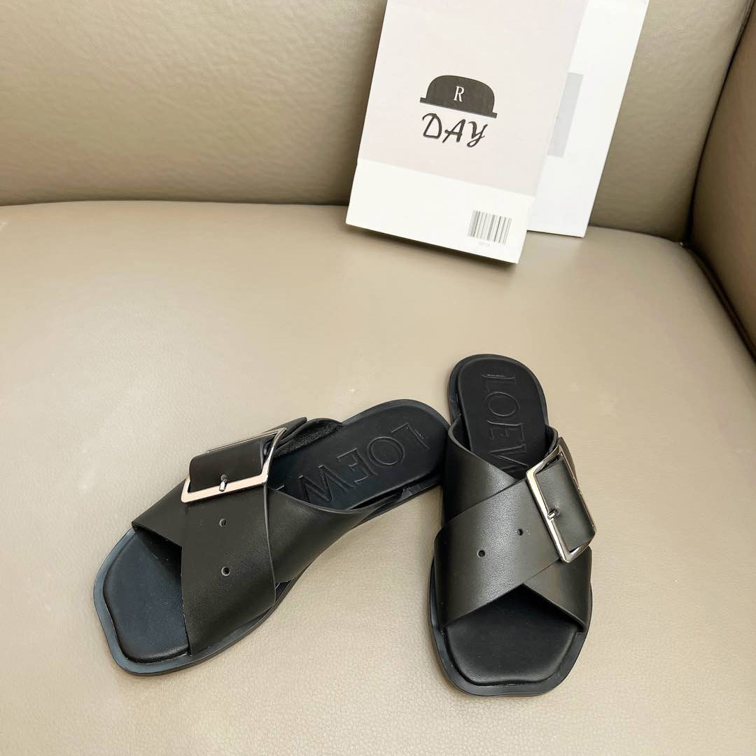 Loewe Petal Belt Flat Sandal In Vegetable-tanned Calfskin - DopestKickz