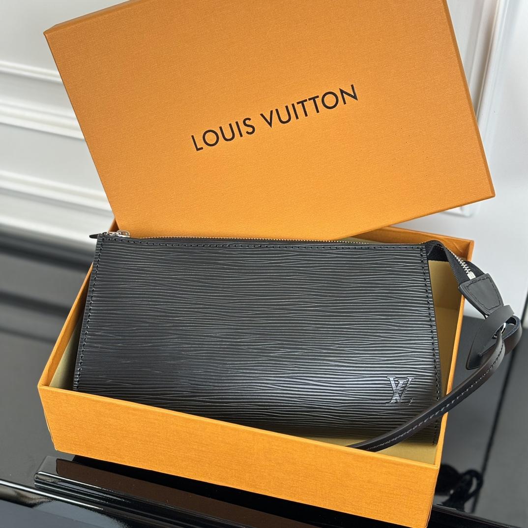 Louis Vuitton Pochette Accessoires  M82720 - DopestKickz