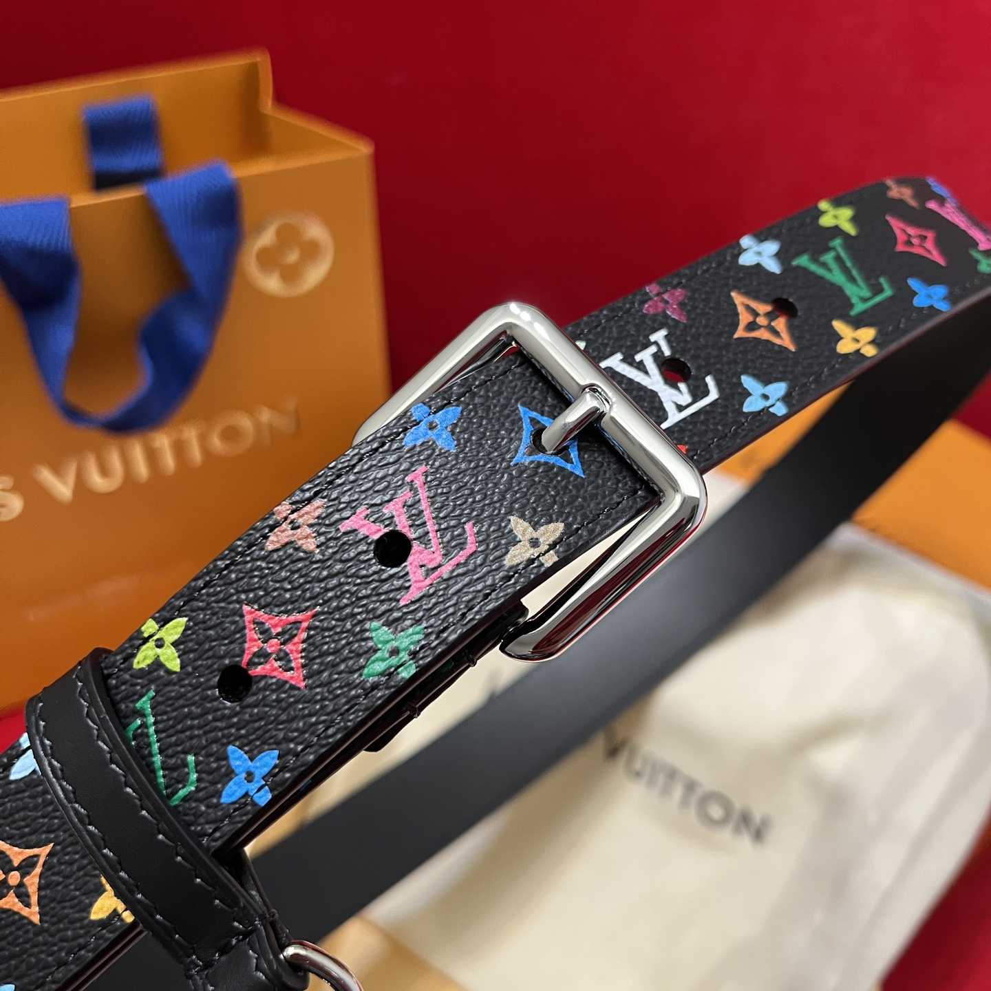 Louis Vuitton LV x TM LV D-Ring 30mm Belt   M8982W - DopestKickz