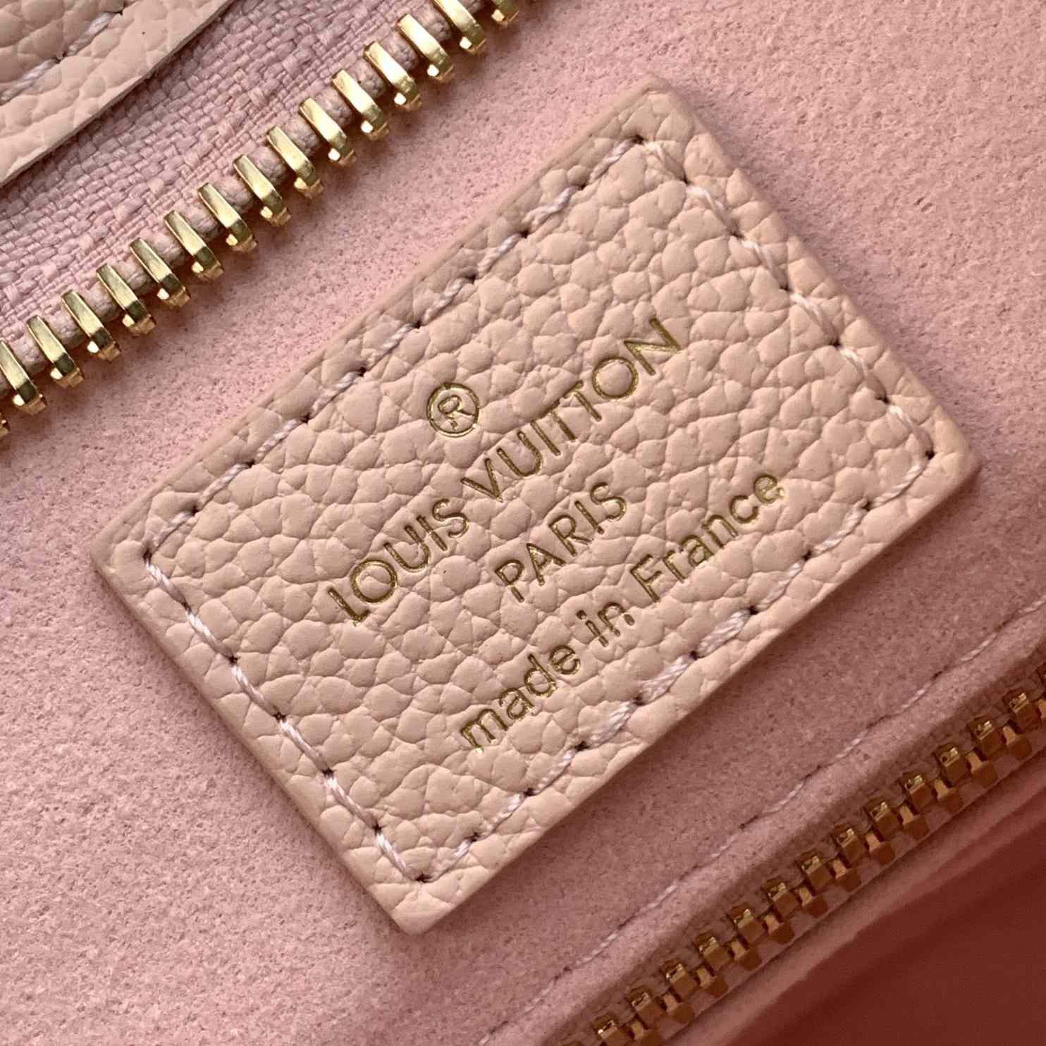 Louis Vuitton CarryAll PM   M14209 - DopestKickz