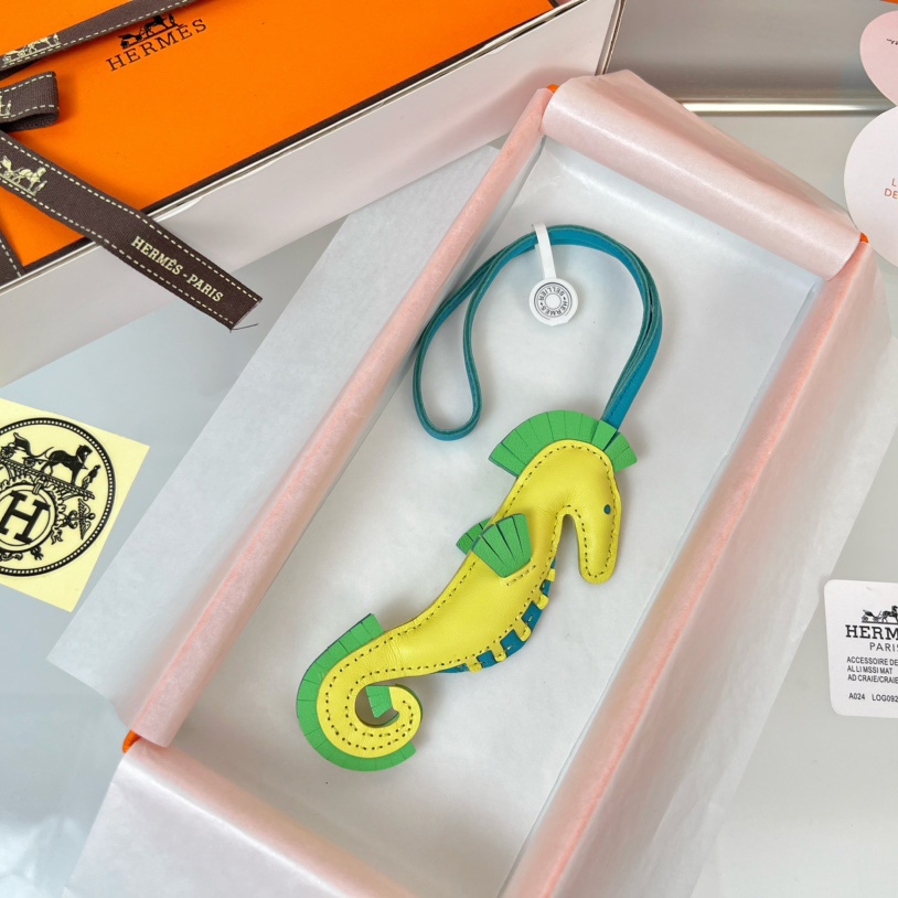 Hermes Seahorse Charm - DopestKickz