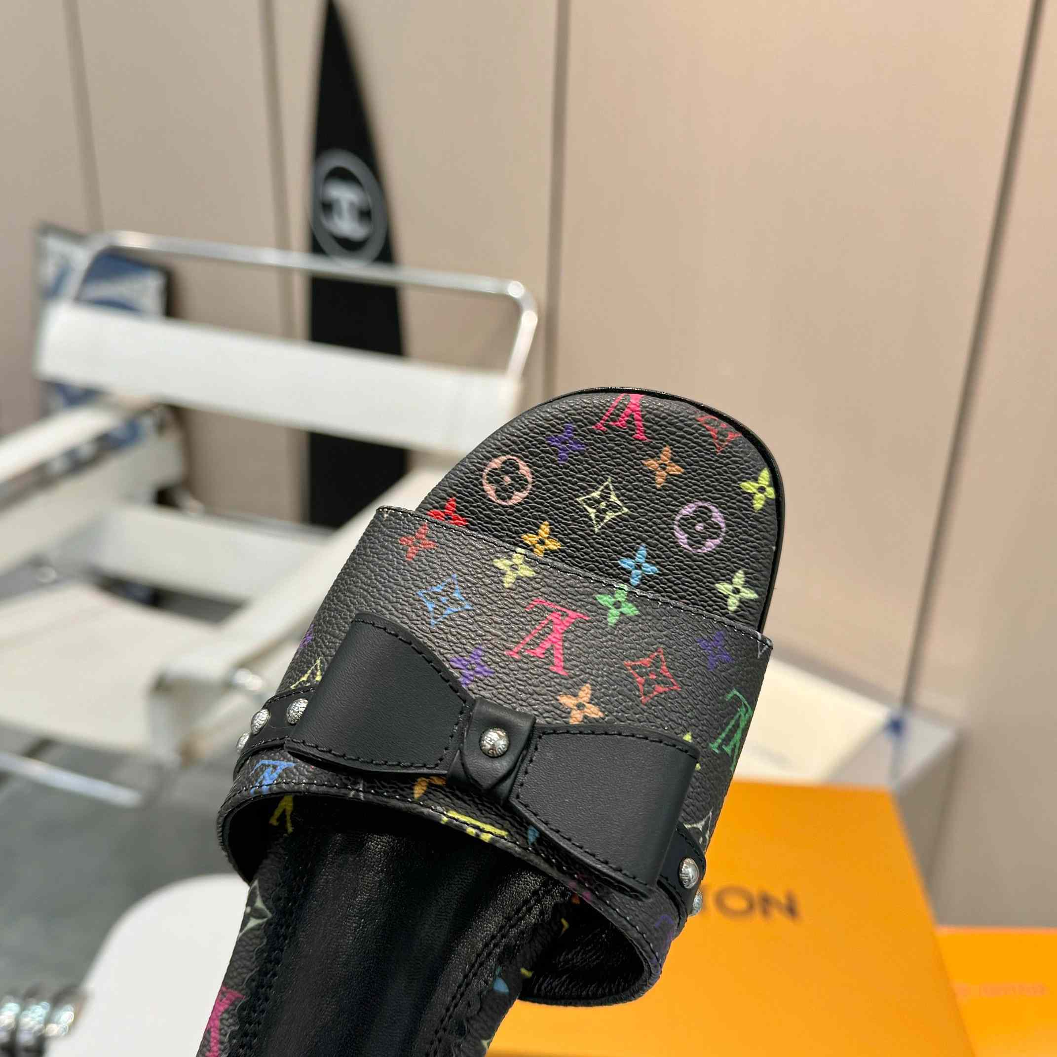 Louis Vuitton LV x TM 6AM Flat Mule   - DopestKickz