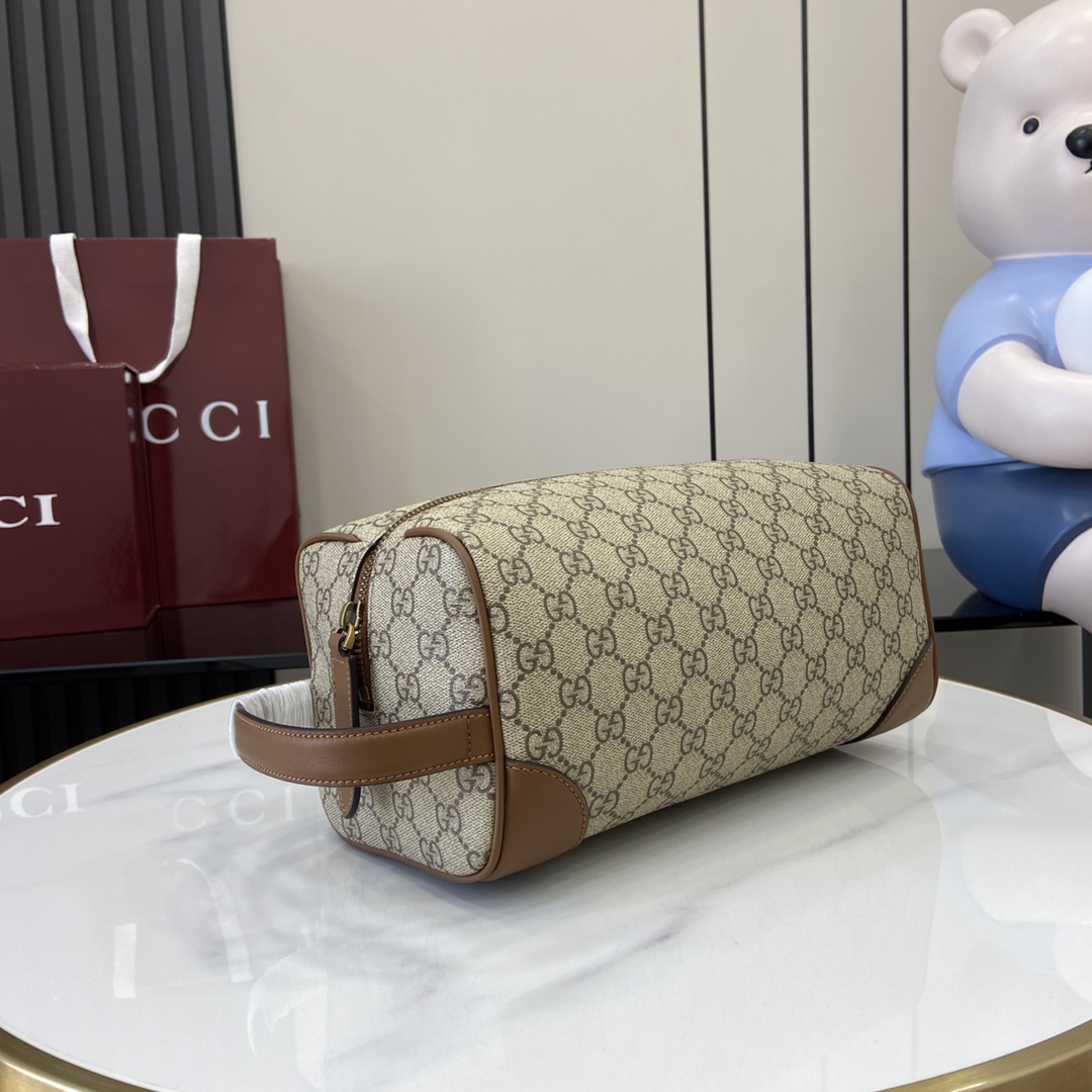 Gucci GG Emblem Medium Toiletry Case - DopestKickz