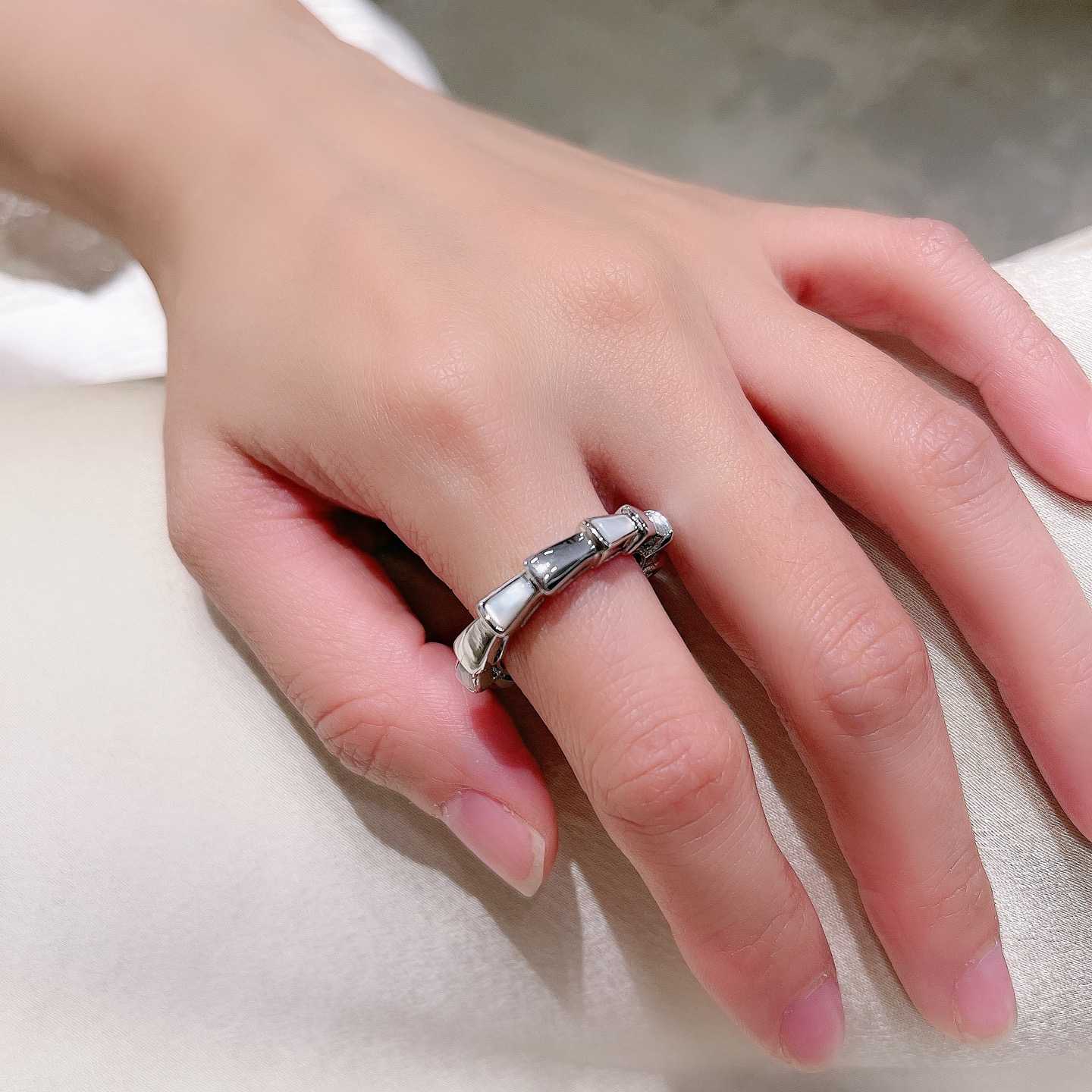 Bvlgari Ring - DopestKickz