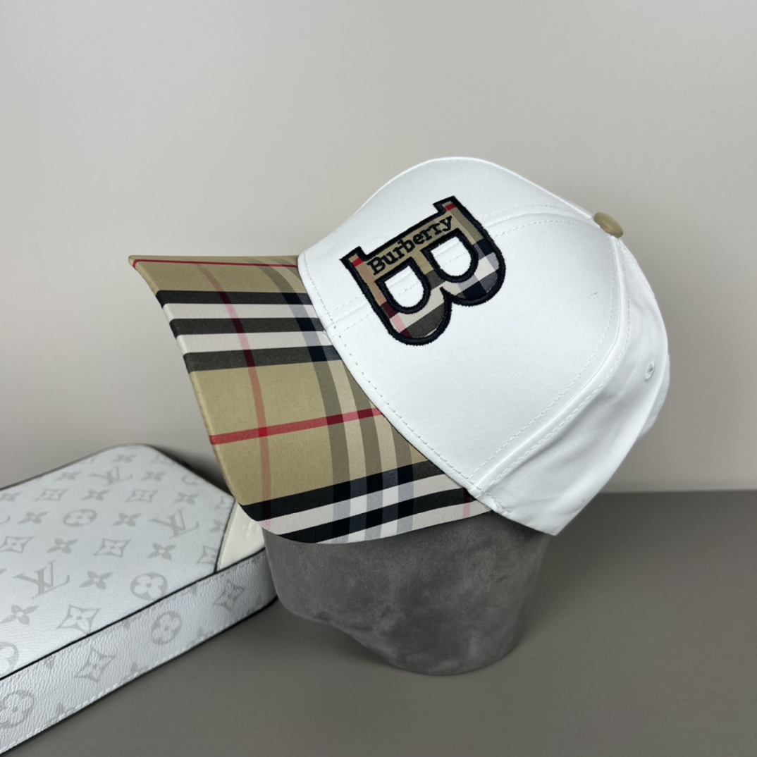 Burberry Baseball Cap - DopestKickz