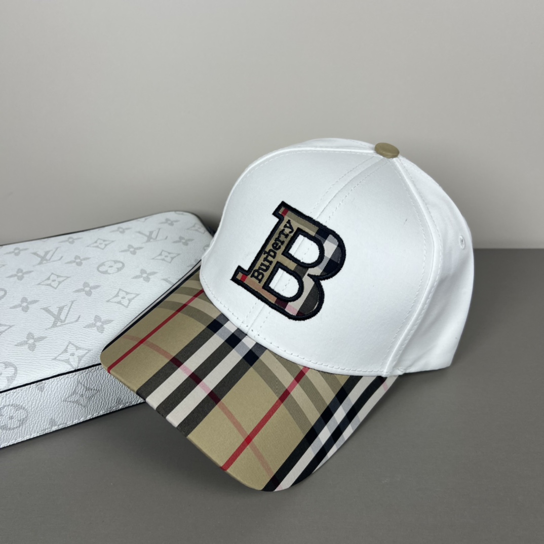 Burberry Baseball Cap - DopestKickz