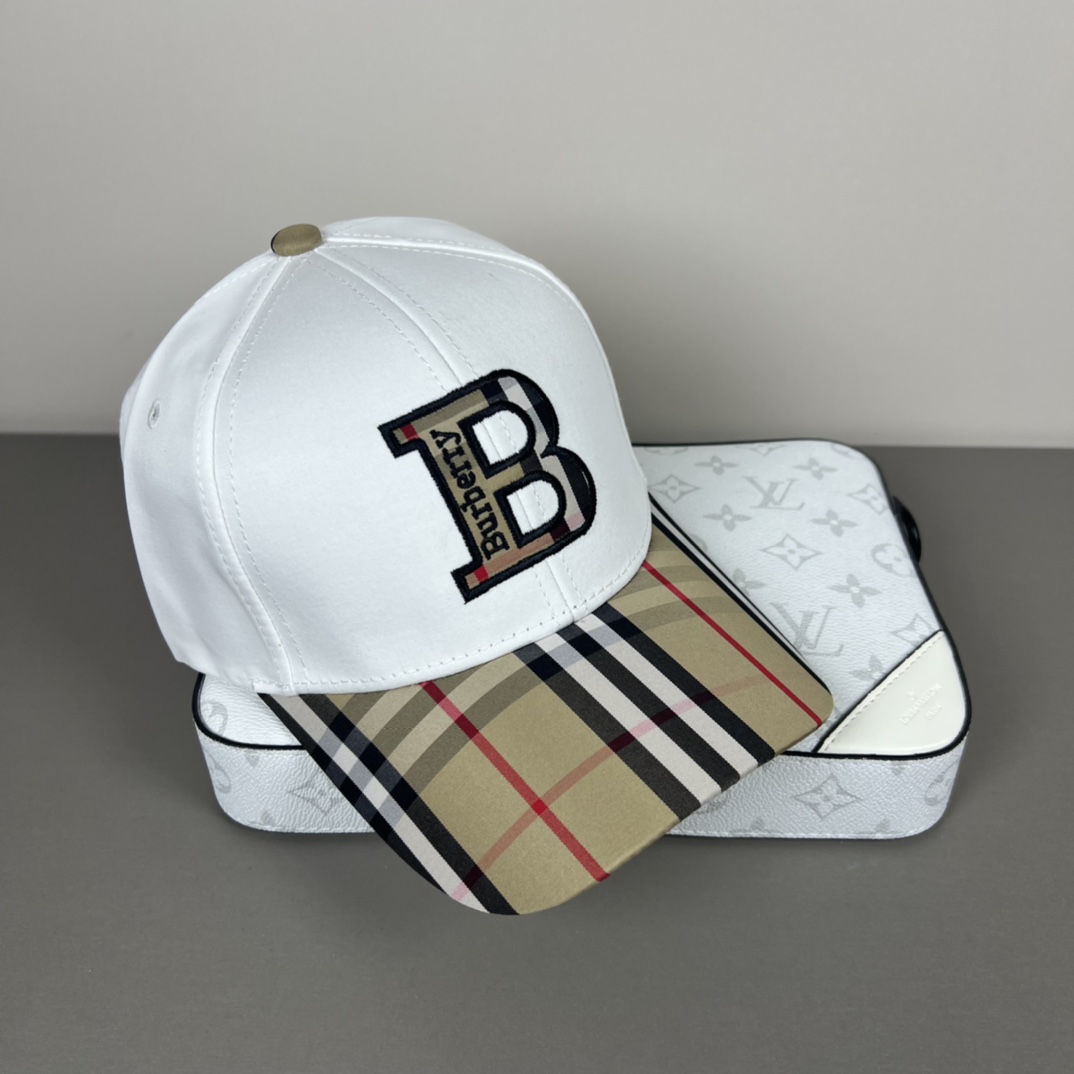 Burberry Baseball Cap - DopestKickz