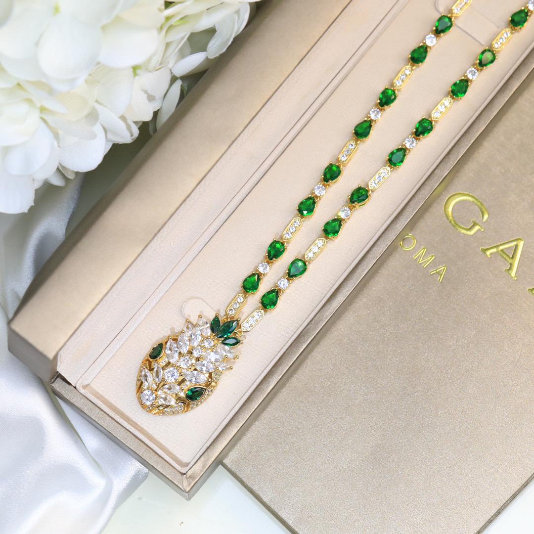 Bvlgari Necklace - DopestKickz