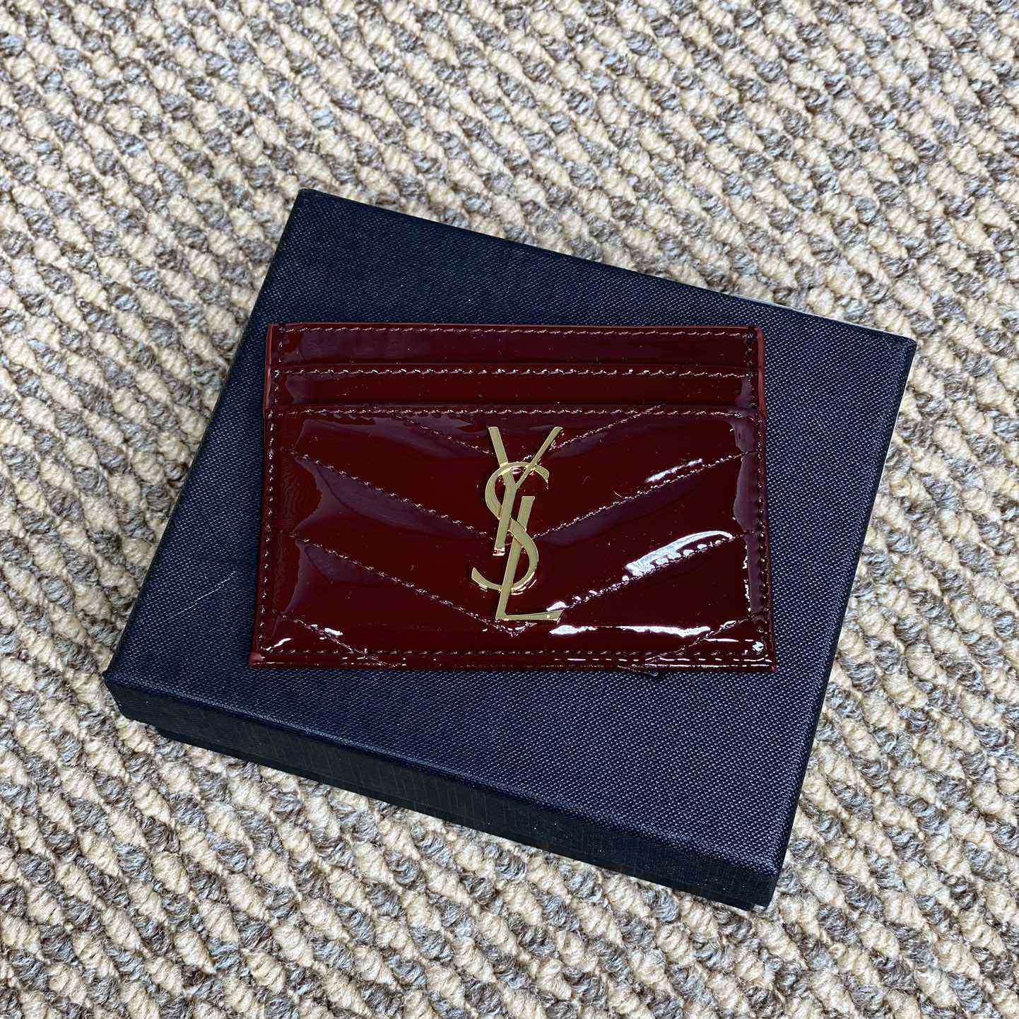 Saint Laurent Cassandre Matelasse Card Case In Patent Leather - DopestKickz