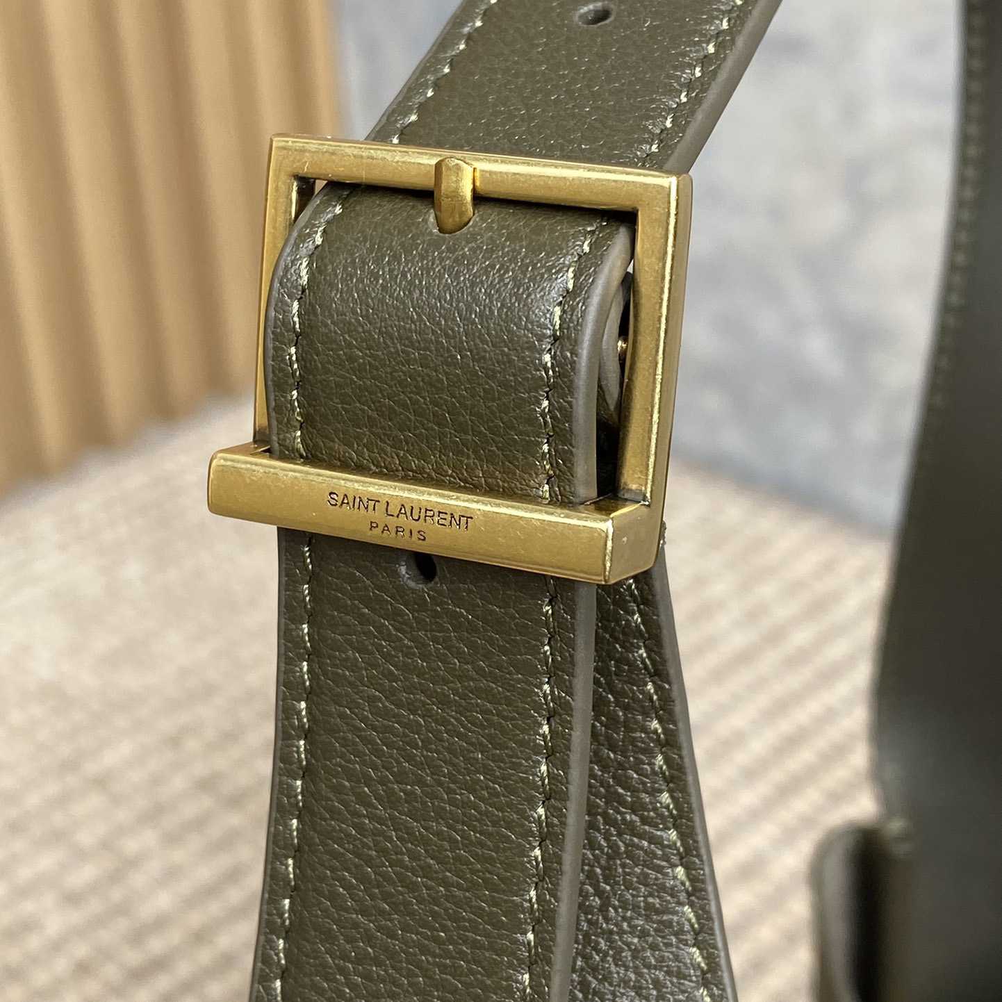 Saint Laurent LE 5 À 7 Supple Small In Grained Leather - DopestKickz