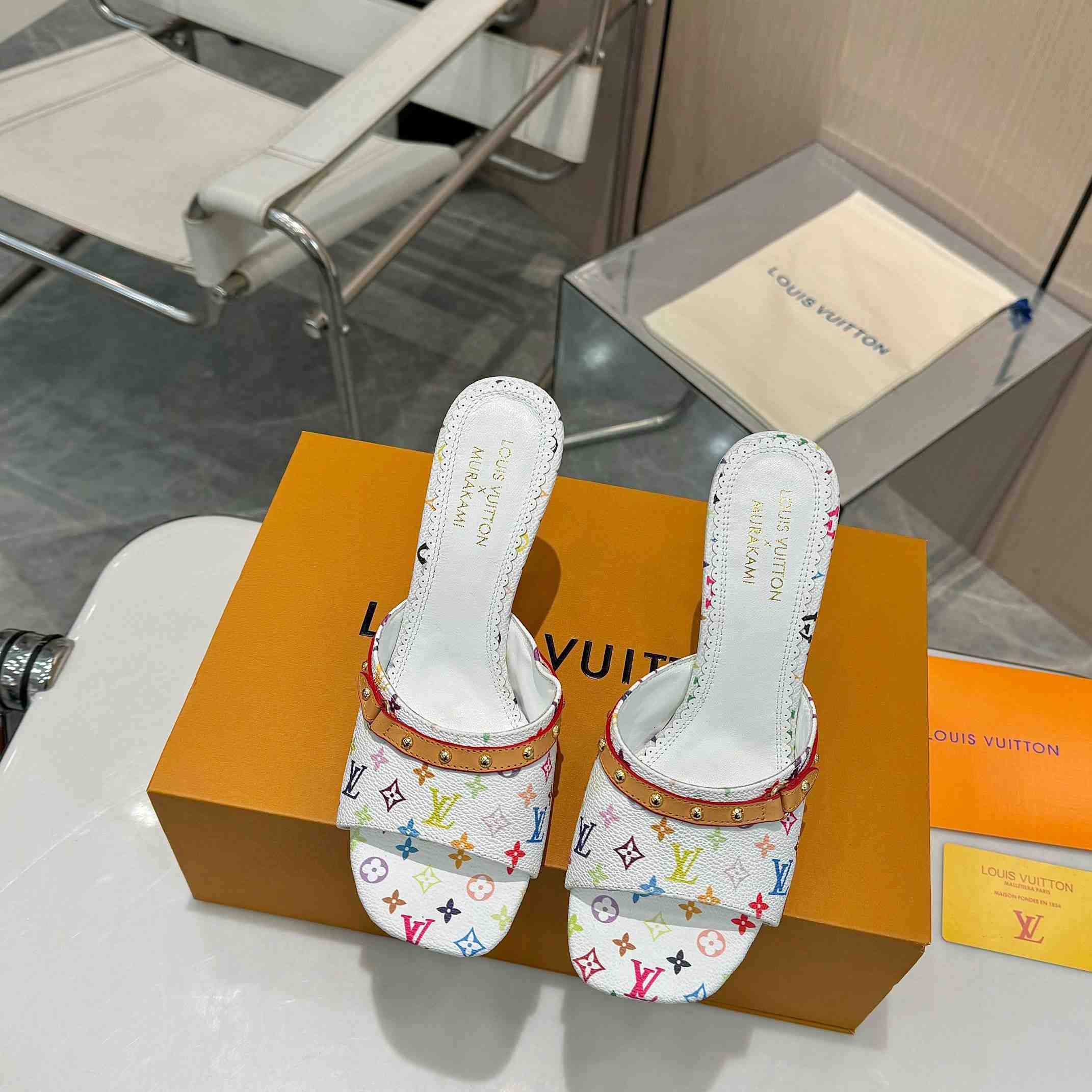 Louis Vuitton LV x TM 6AM Mule   1AGWU4 - DopestKickz