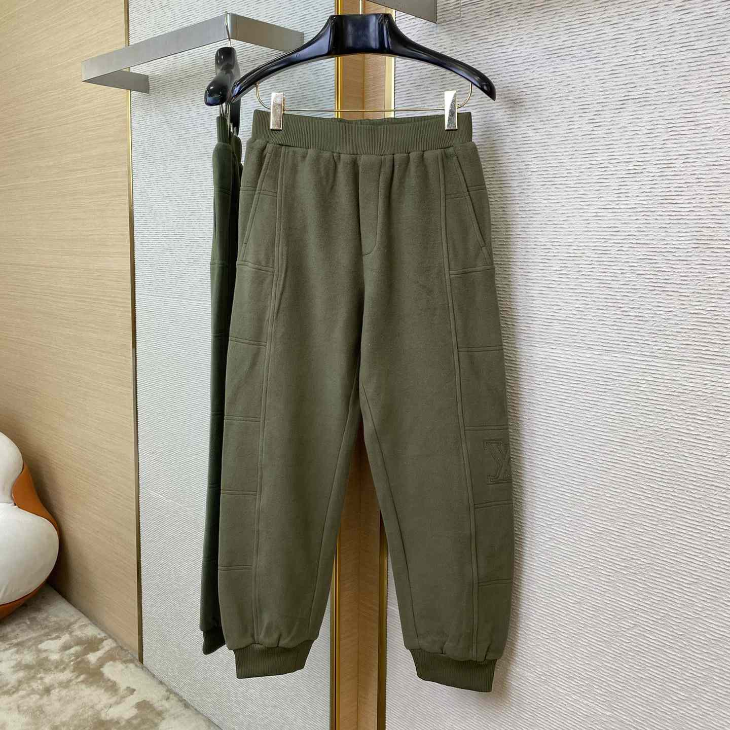 Louis Vuitton Quilted Textured Wool Pants   1AGJPS - DopestKickz