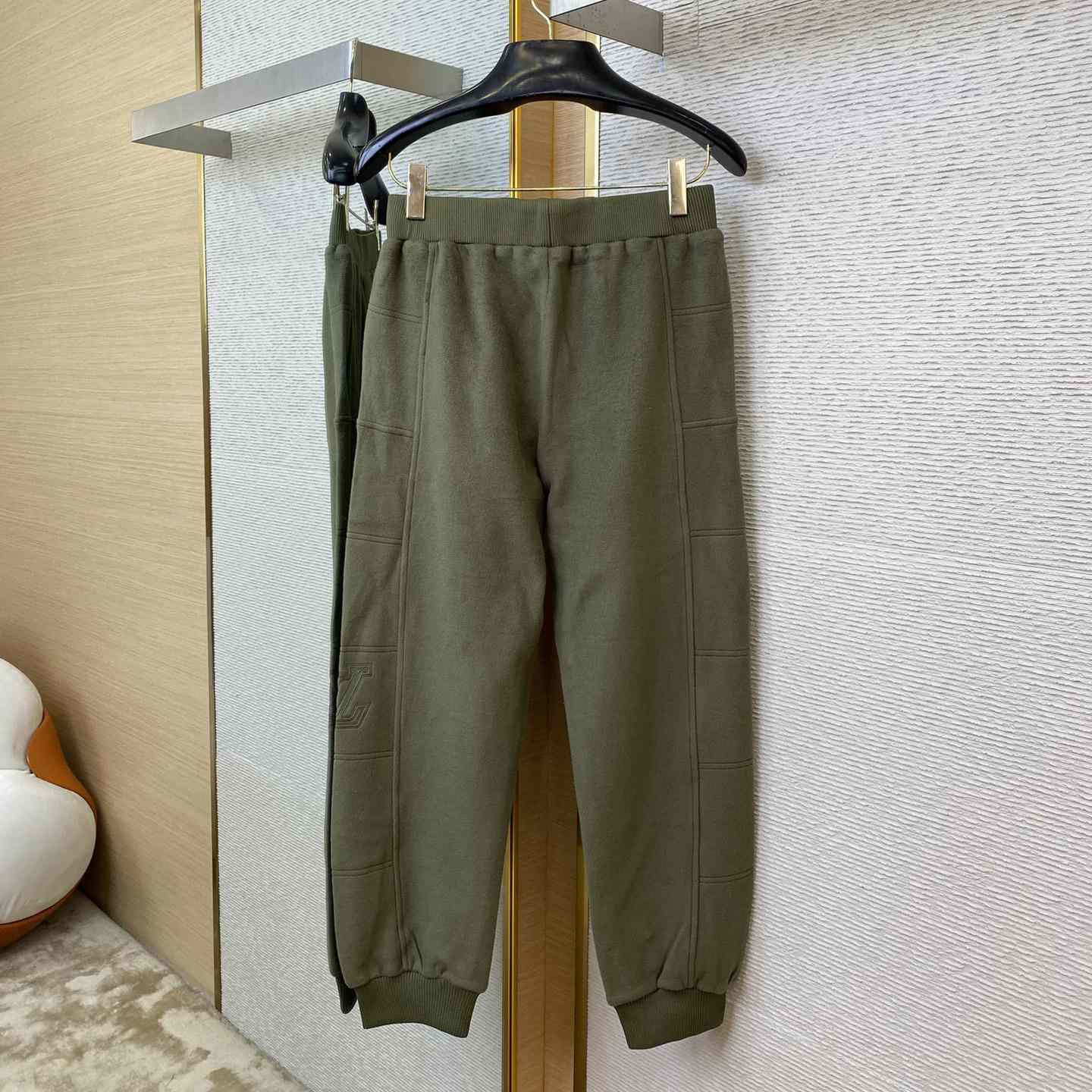 Louis Vuitton Quilted Textured Wool Pants   1AGJPS - DopestKickz