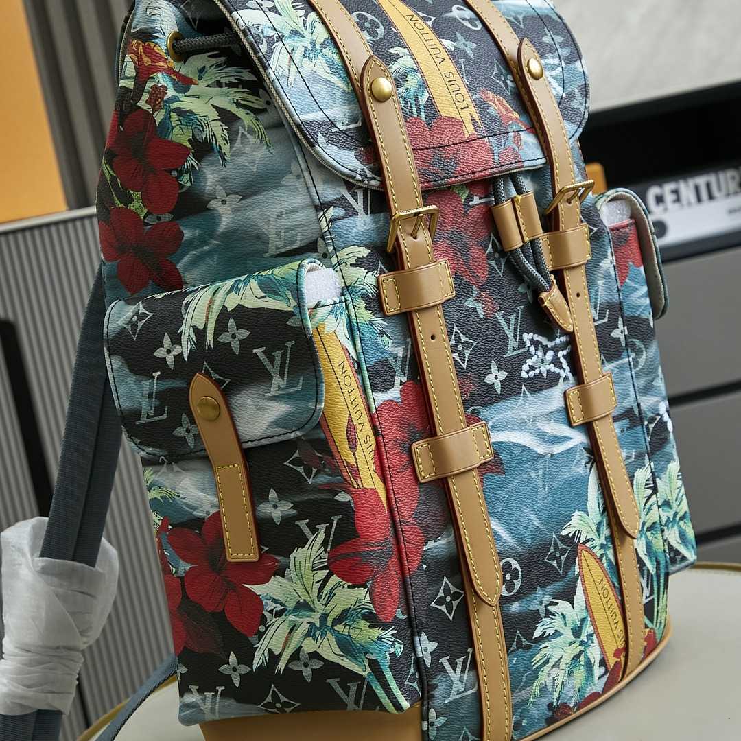 Louis Vuitton Christopher MM  M24996 - DopestKickz