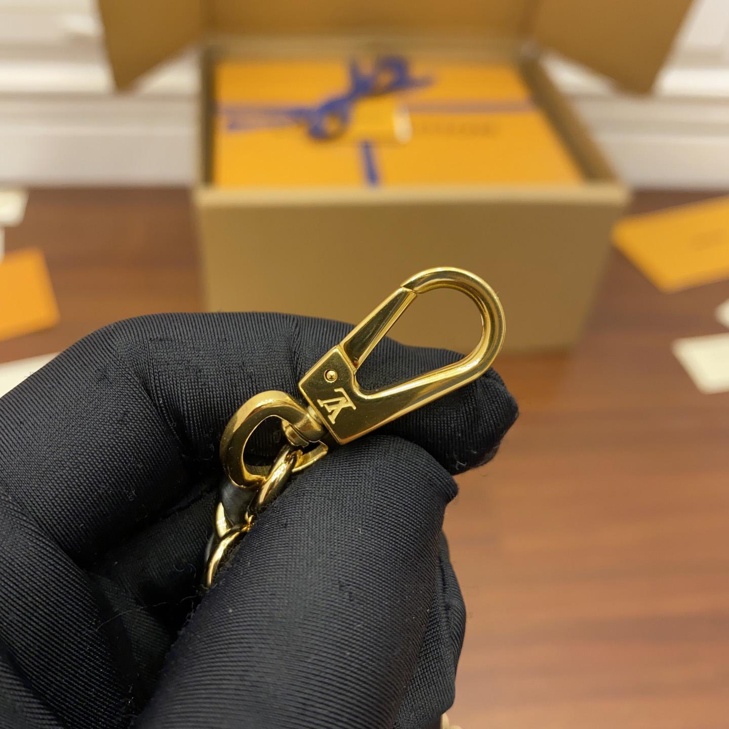 Louis Vuitton Vanity Pouch  M45780   (19x13x11CM) - DopestKickz