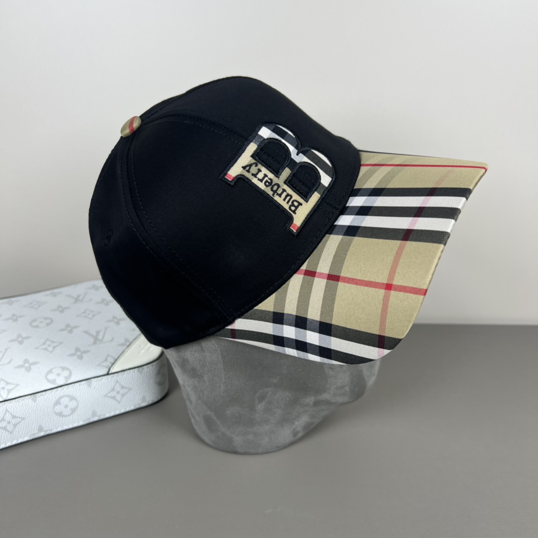 Burberry Baseball Cap - DopestKickz