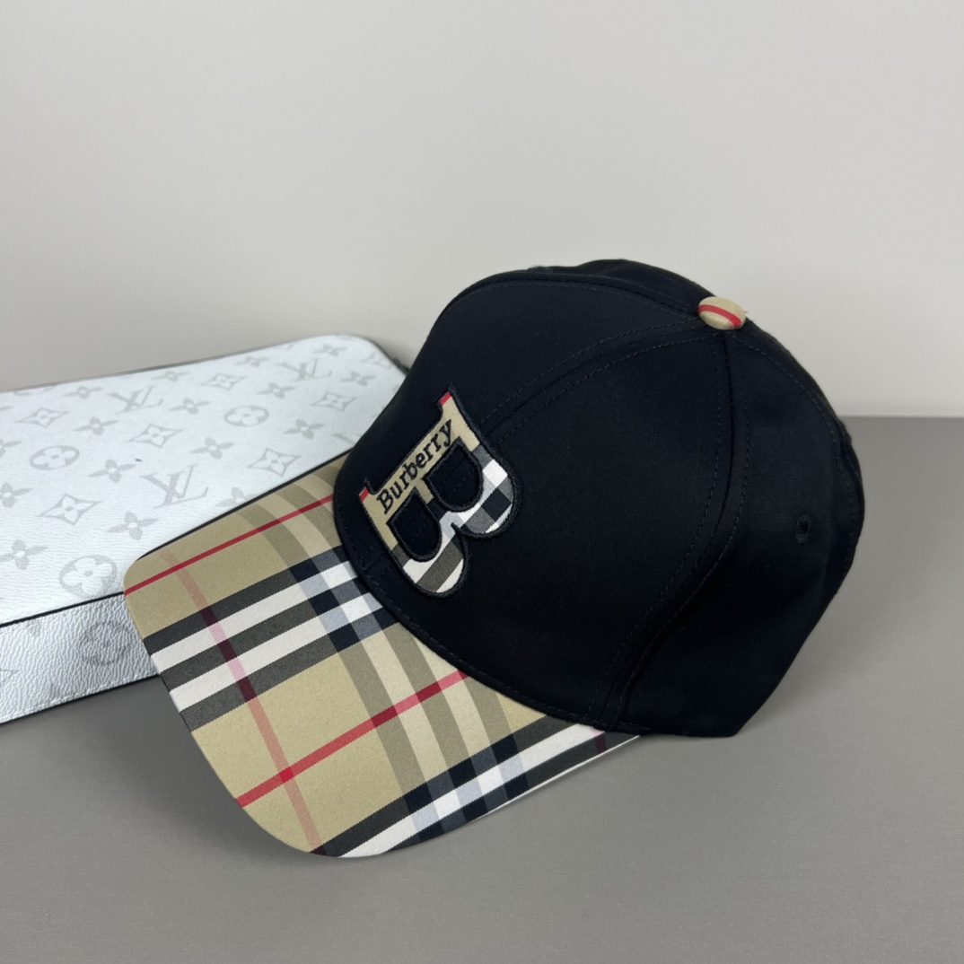 Burberry Baseball Cap - DopestKickz