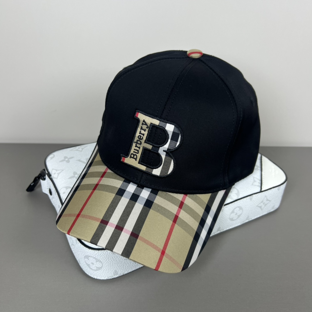 Burberry Baseball Cap - DopestKickz
