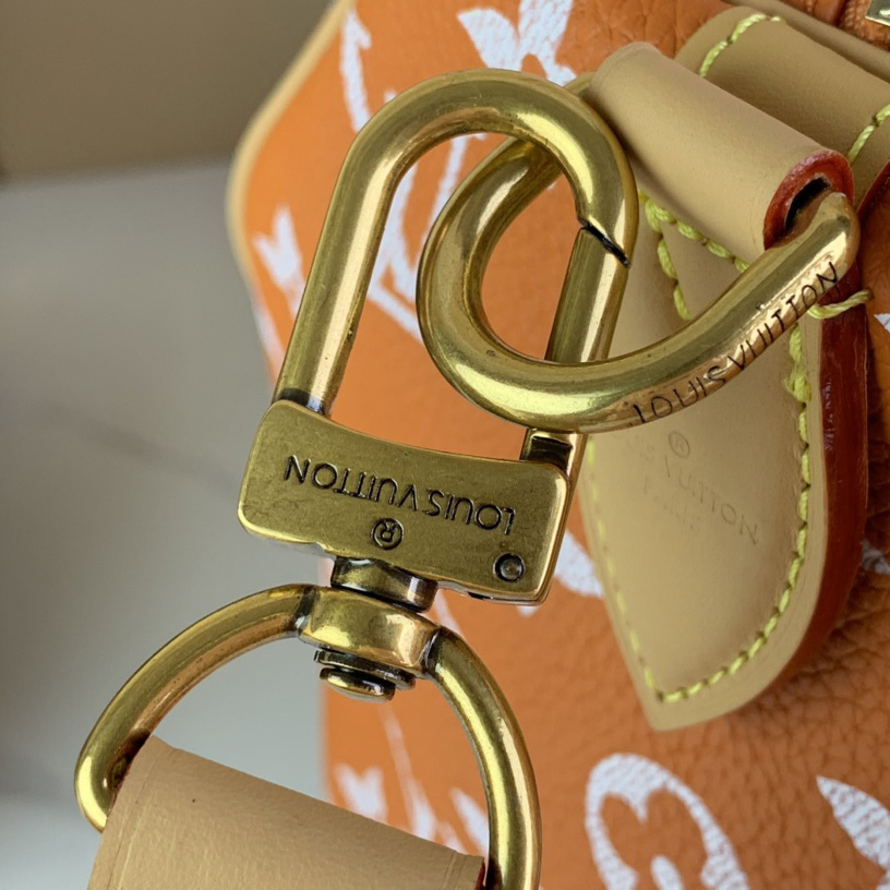 Louis Vuitton Speedy P9 Bandoulière 40  M11569 - DopestKickz