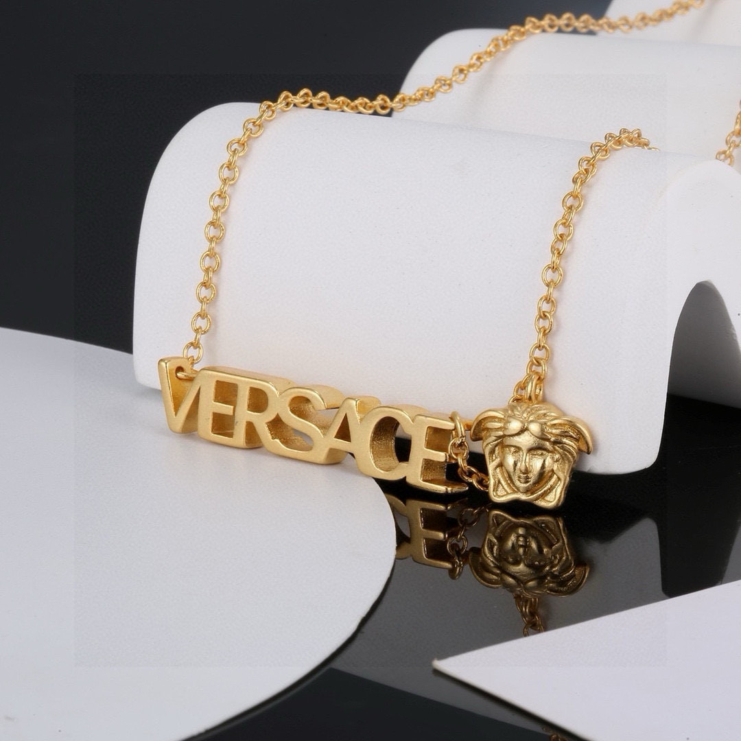 Versace Necklace - DopestKickz