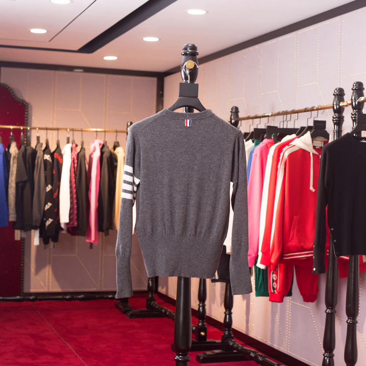 Thom Browne 4-Bar Sweater - DopestKickz