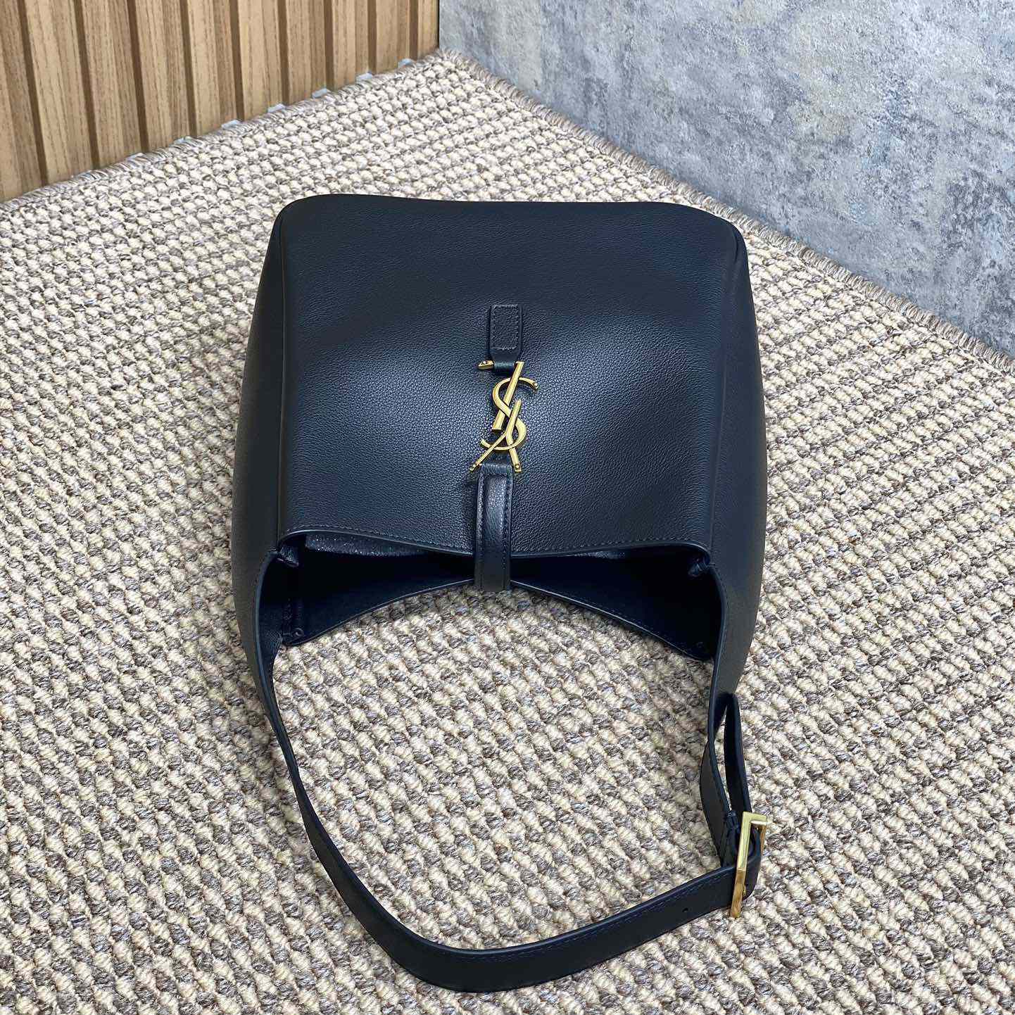 Saint Laurent LE 5 À 7 Supple Small In Grained Leather - DopestKickz