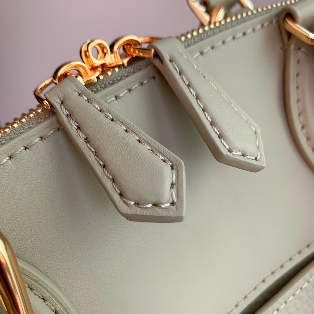 Louis Vuitton Vendôme MM  M11214 - DopestKickz