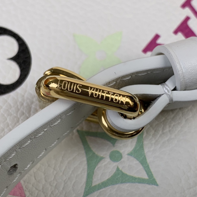 Louis Vuitton LV x TM Side Trunk MM  M14046 - DopestKickz