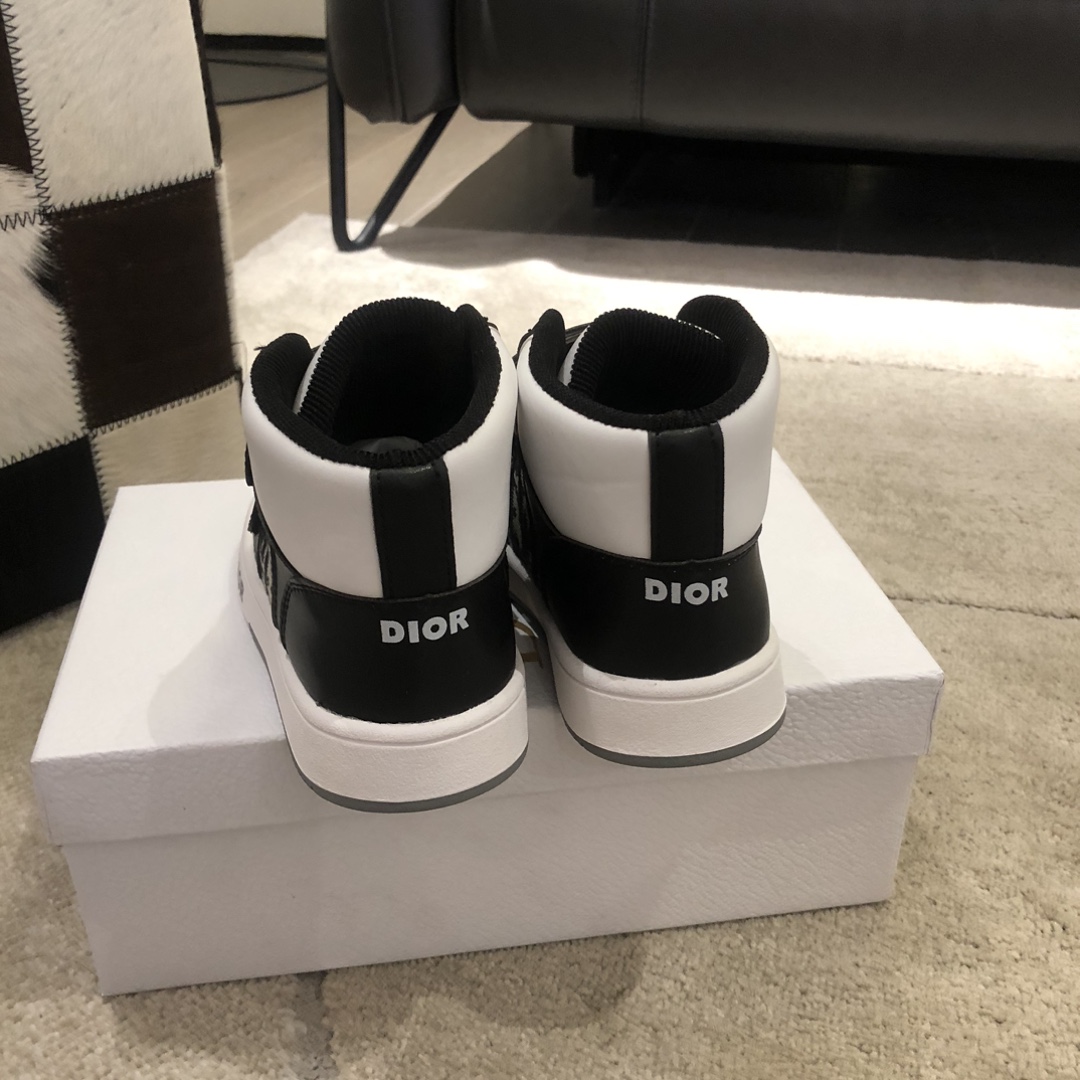 Dior Kids Sneakers - DopestKickz
