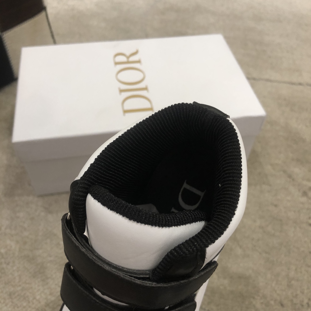 Dior Kids Sneakers - DopestKickz