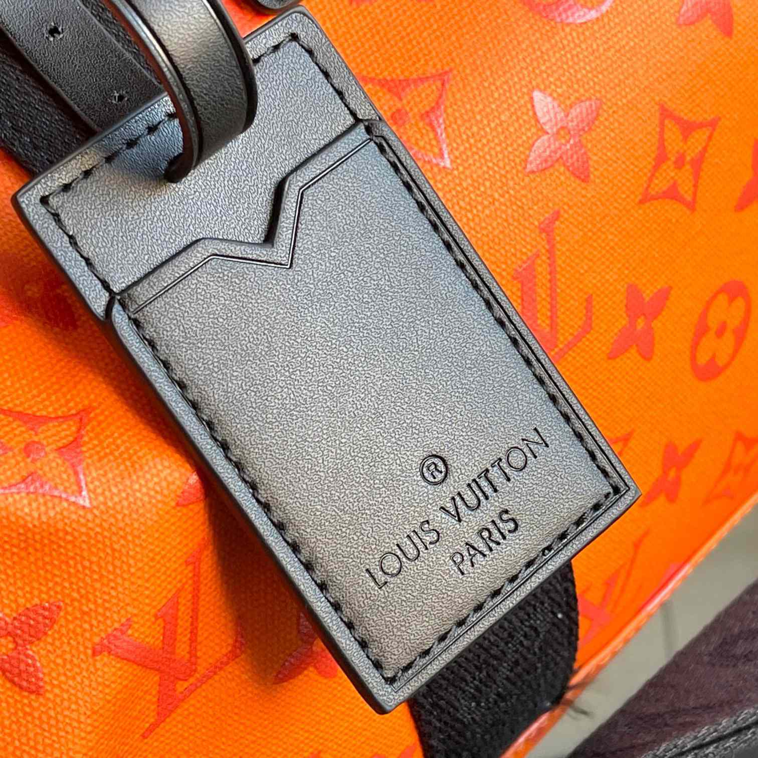 Louis Vuitton Keepall Sport  M12724 - DopestKickz