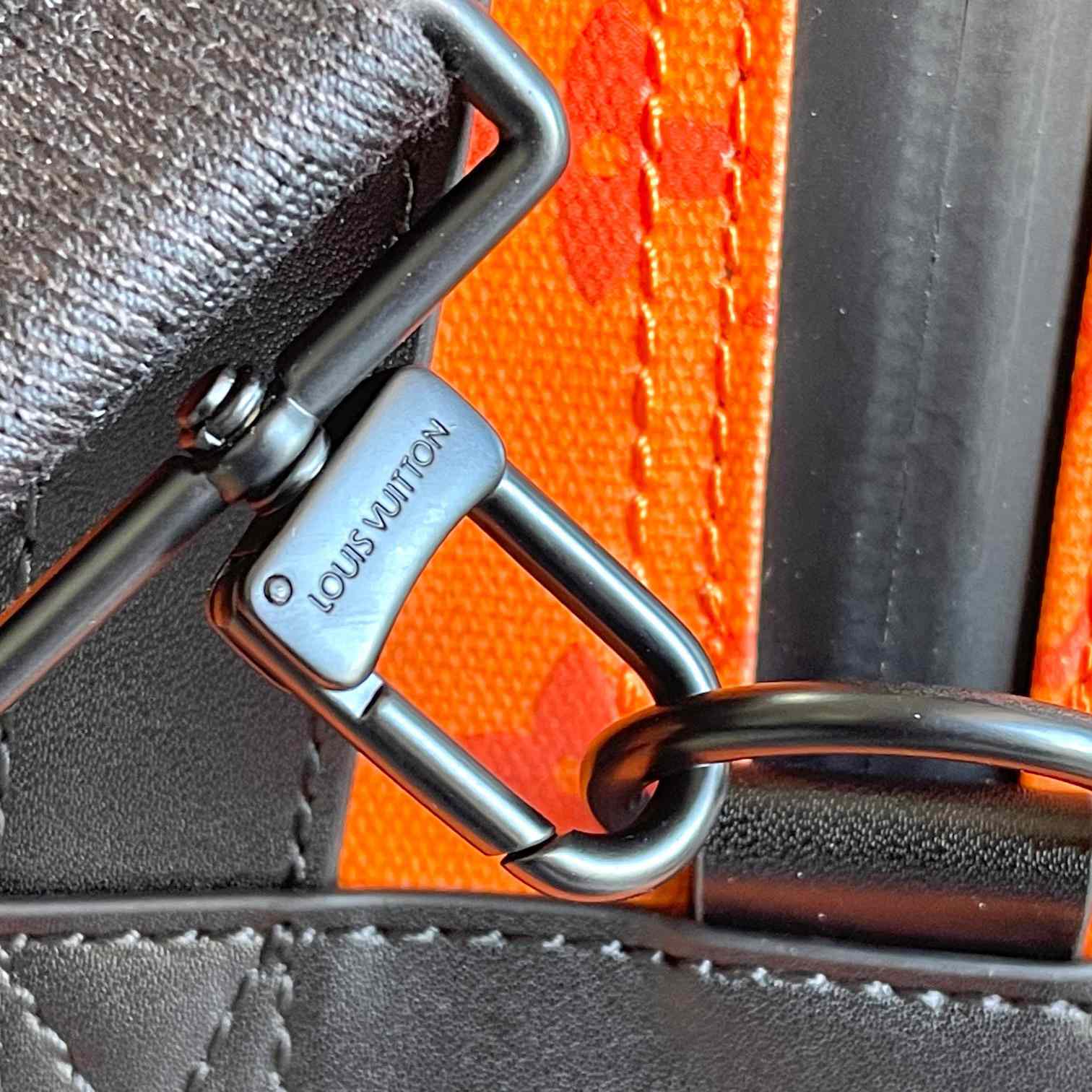 Louis Vuitton Keepall Sport  M12724 - DopestKickz