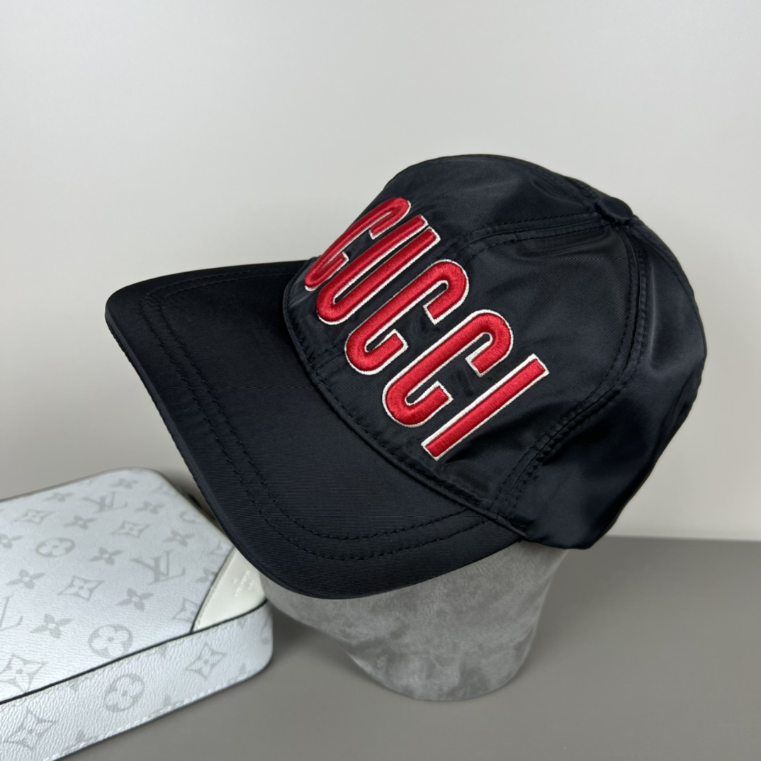 Gucci Baseball Cap - DopestKickz