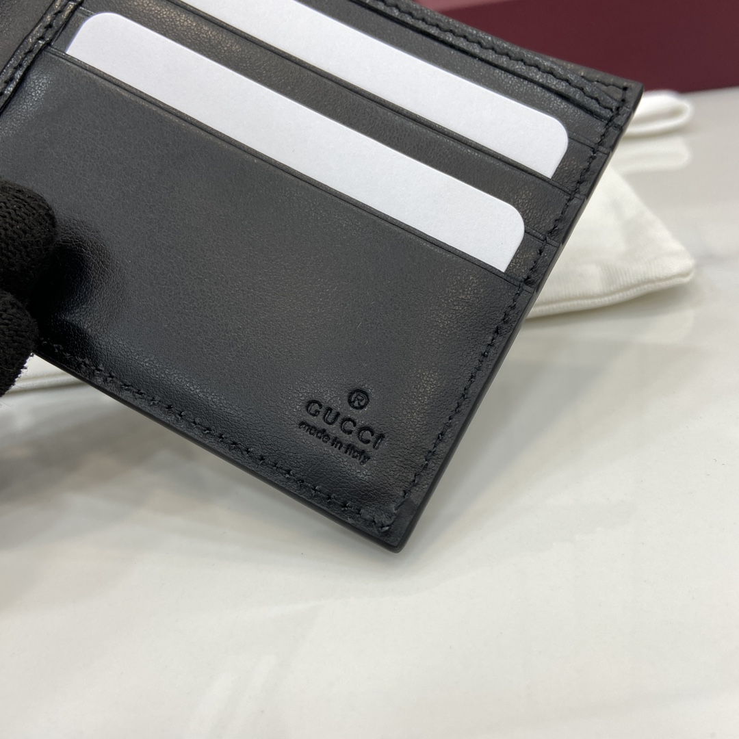 Gucci Maxi GG Bi-fold Wallet - DopestKickz