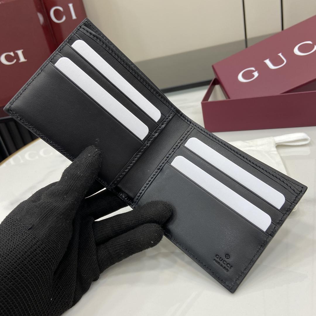 Gucci Maxi GG Bi-fold Wallet - DopestKickz