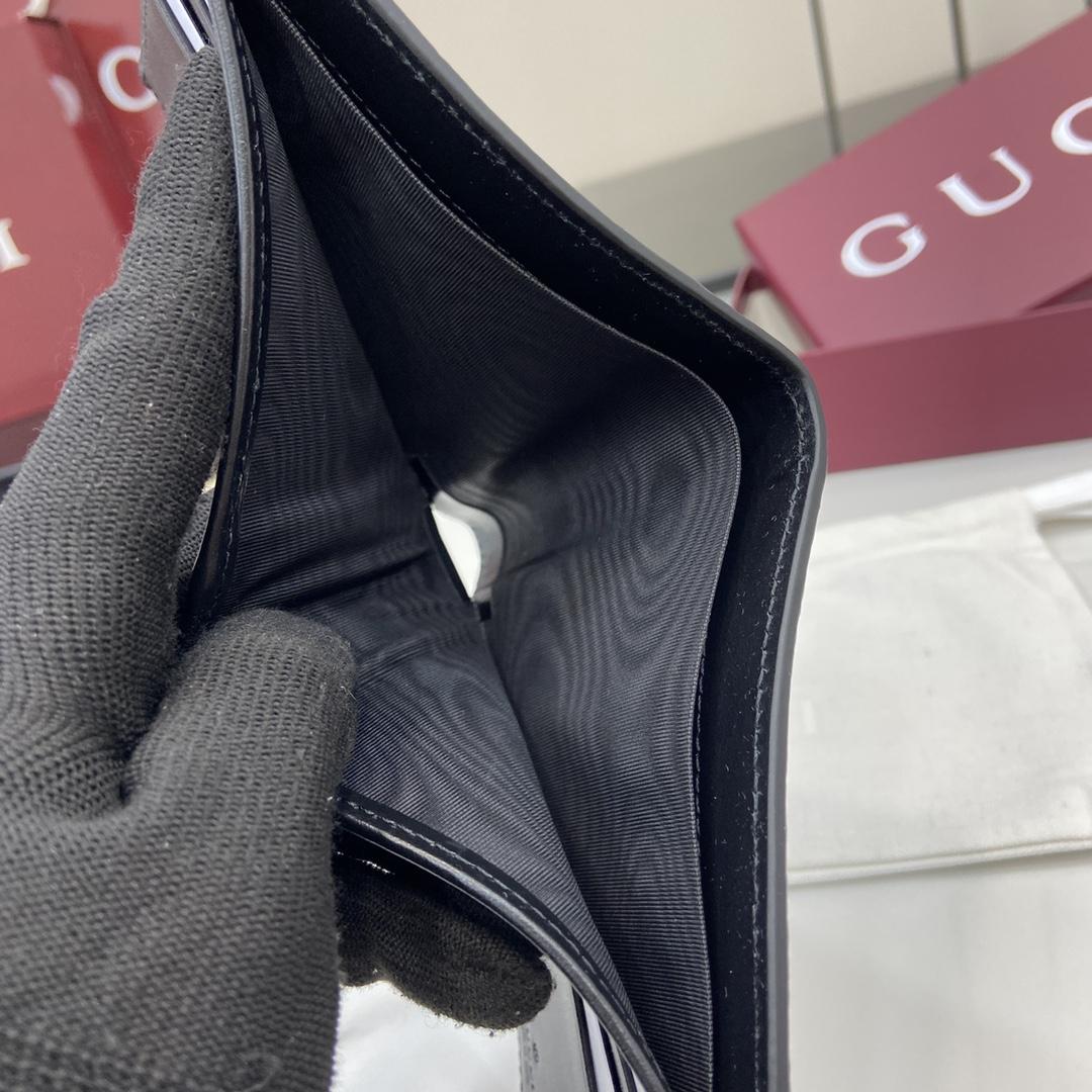 Gucci Maxi GG Bi-fold Wallet - DopestKickz