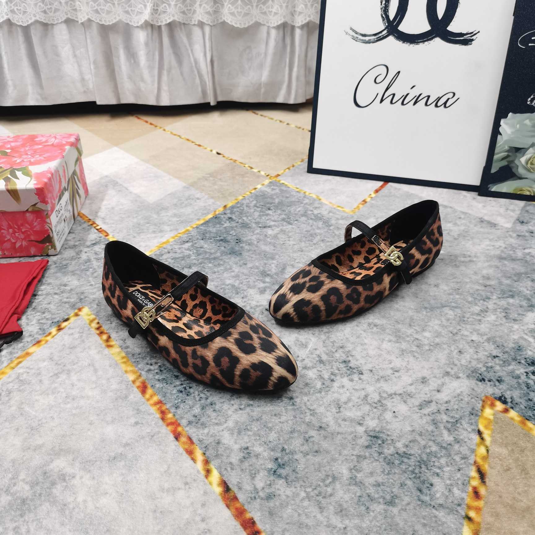 Dolce & Gabbana Printed Velvet Ballet Flats - DopestKickz