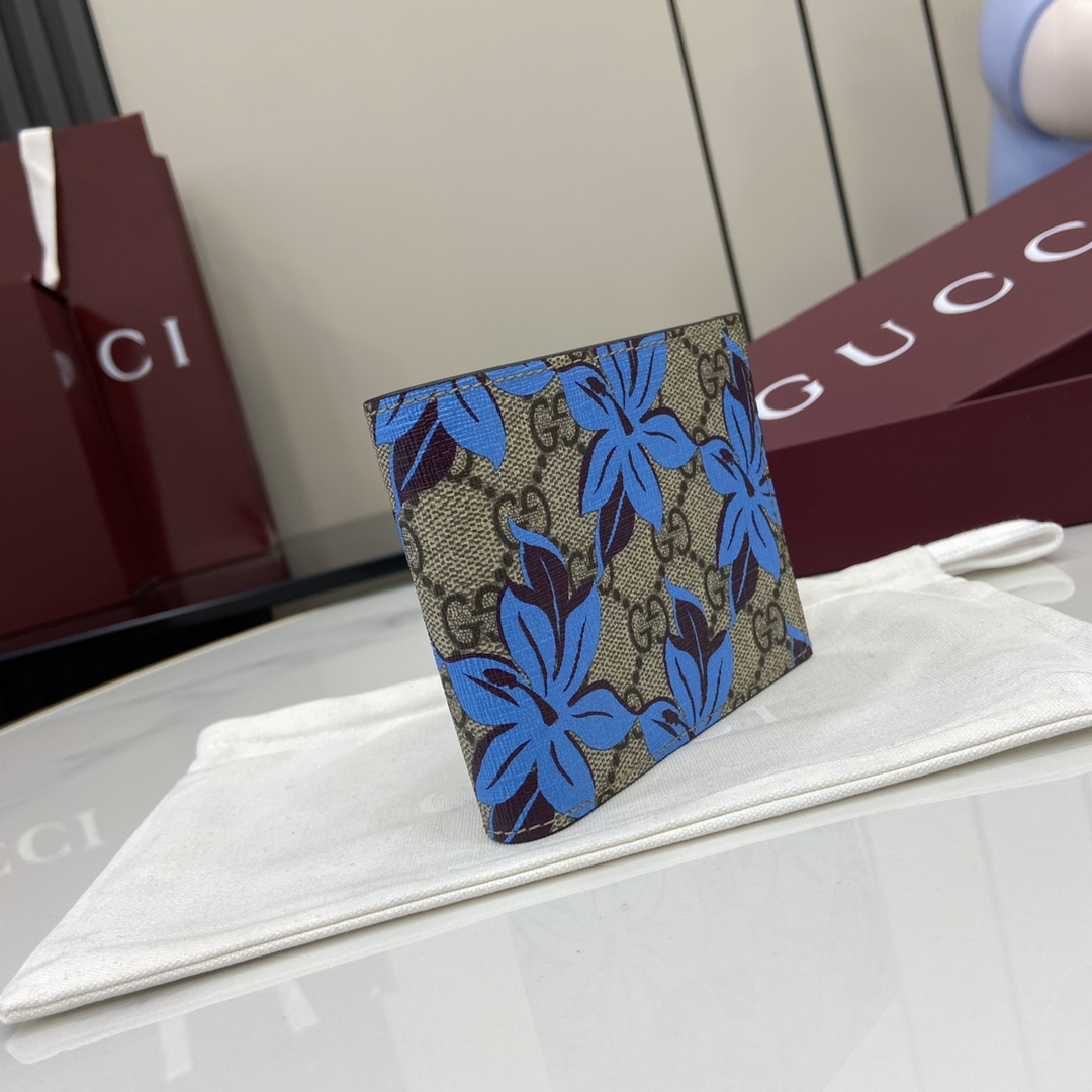 Gucci Bi-fold GG Printed Wallet - DopestKickz
