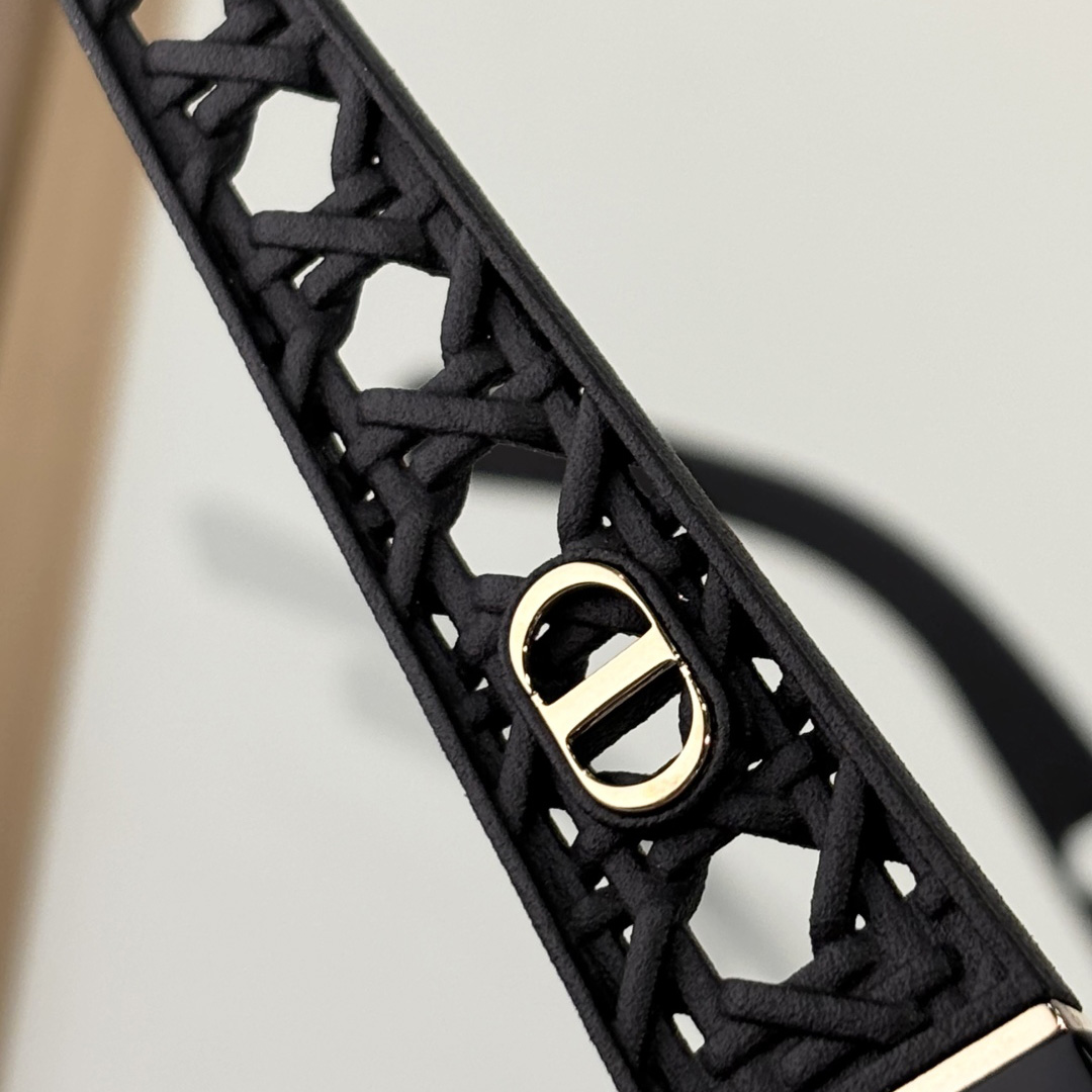 Dior VeryDior S2I Sunglasses - DopestKickz