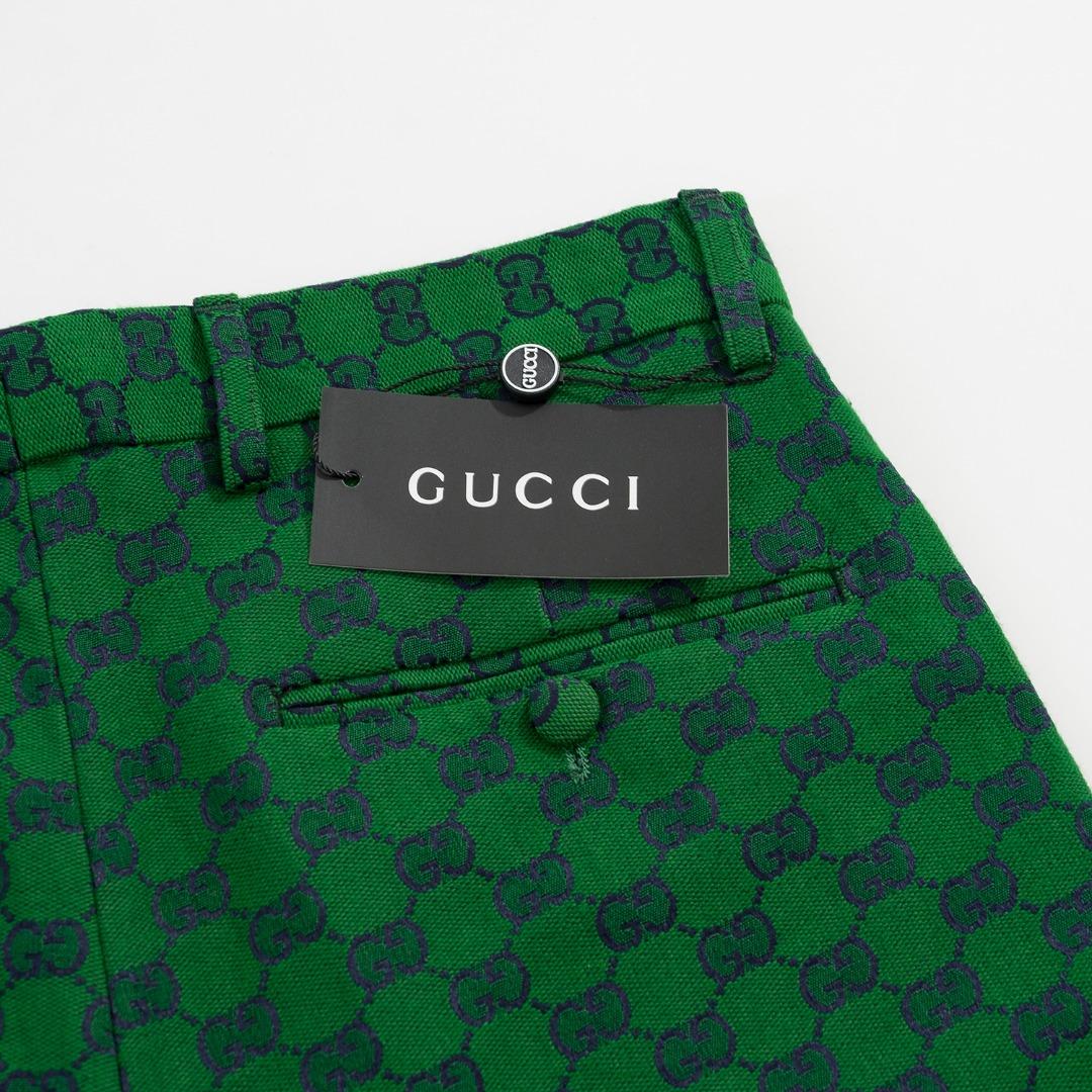 Gucci GG Denim Jeans - DopestKickz