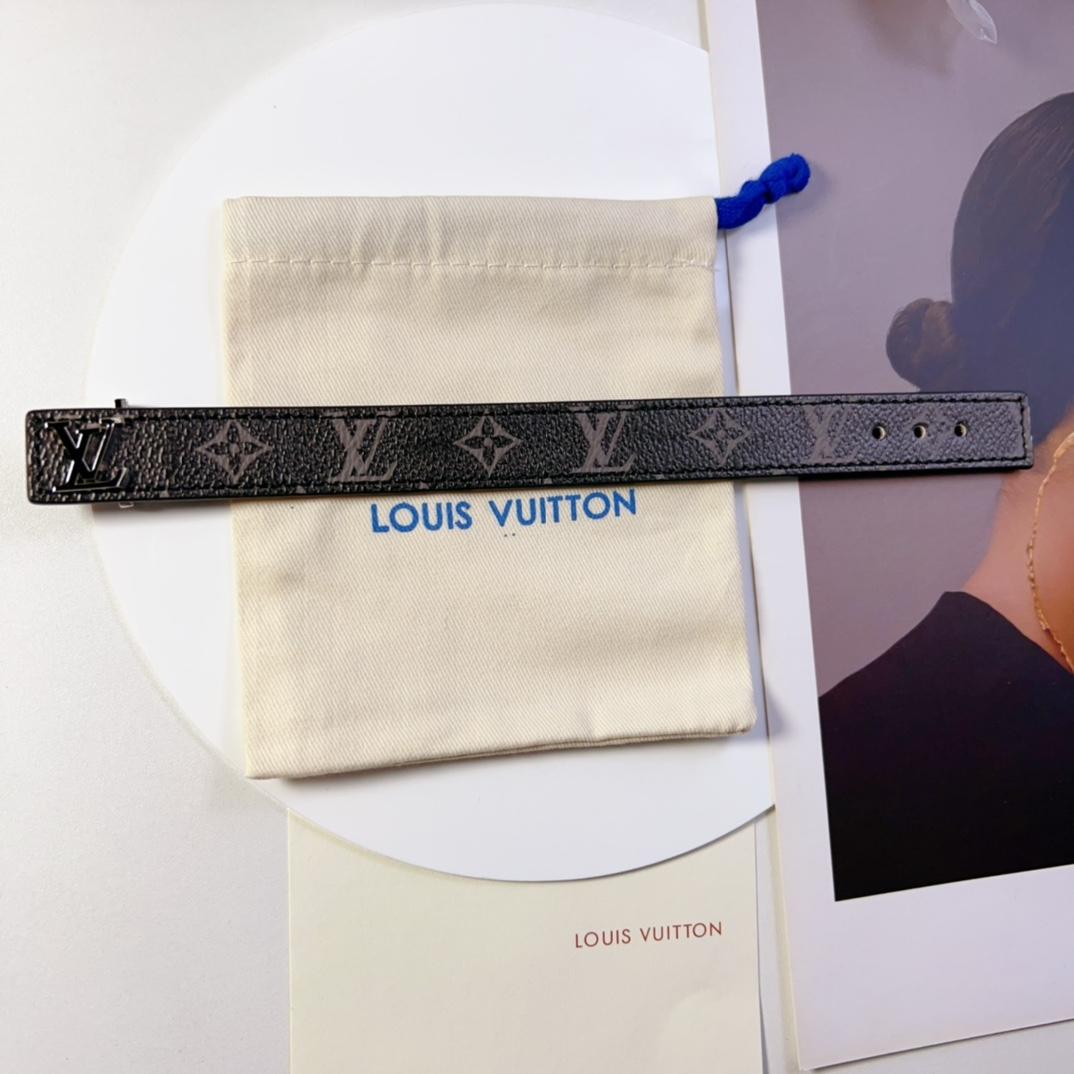 Louis Vuitton LV Slim Bracelet - DopestKickz