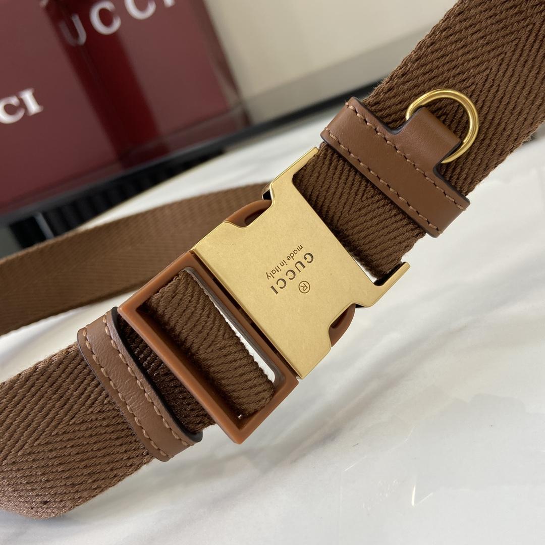 Gucci GG Emblem Small Belt Bag - DopestKickz