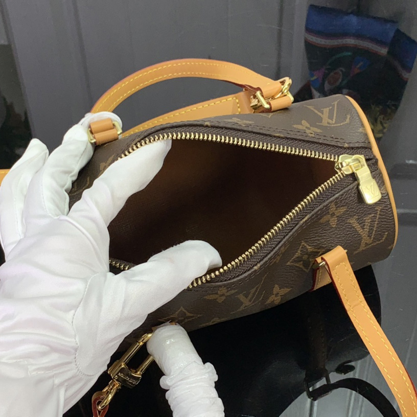 Louis Vuitton Vintage Leather Crossbody Bag   - DopestKickz