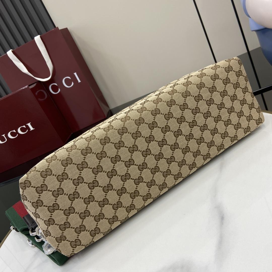 Gucci Medium GG Crossbody Bag With Web - DopestKickz