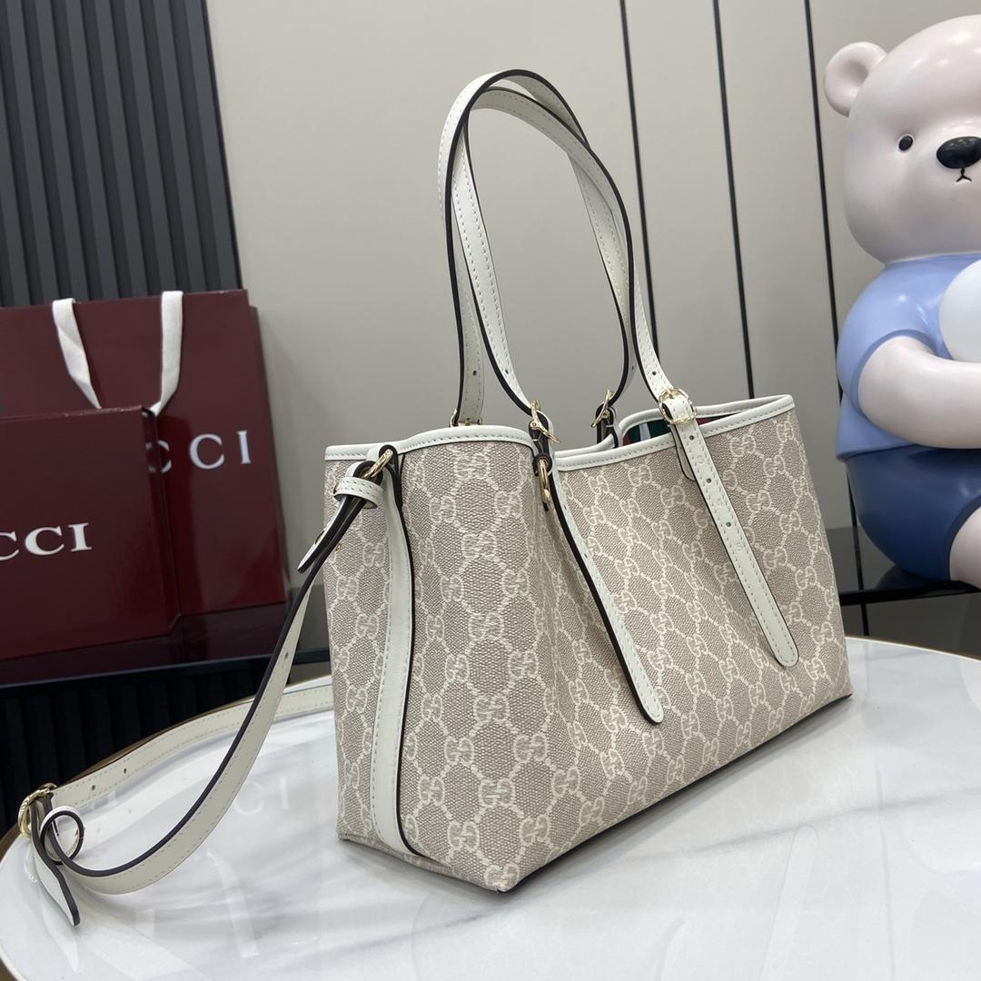Gucci GG Emblem Small Tote Bag - DopestKickz