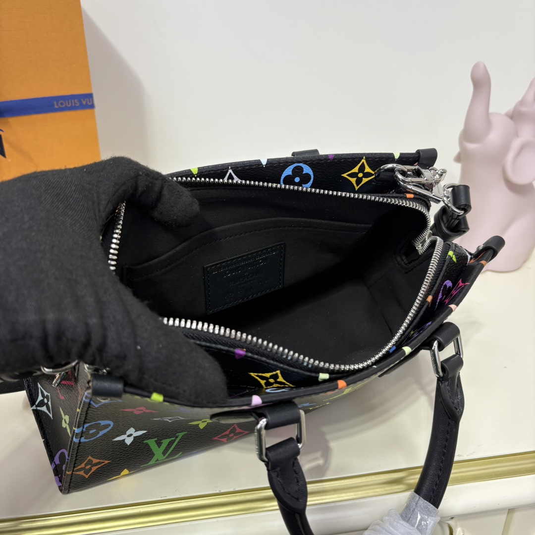 Louis Vuitton LV x TM OnTheGo East West Chain   M13260 - DopestKickz