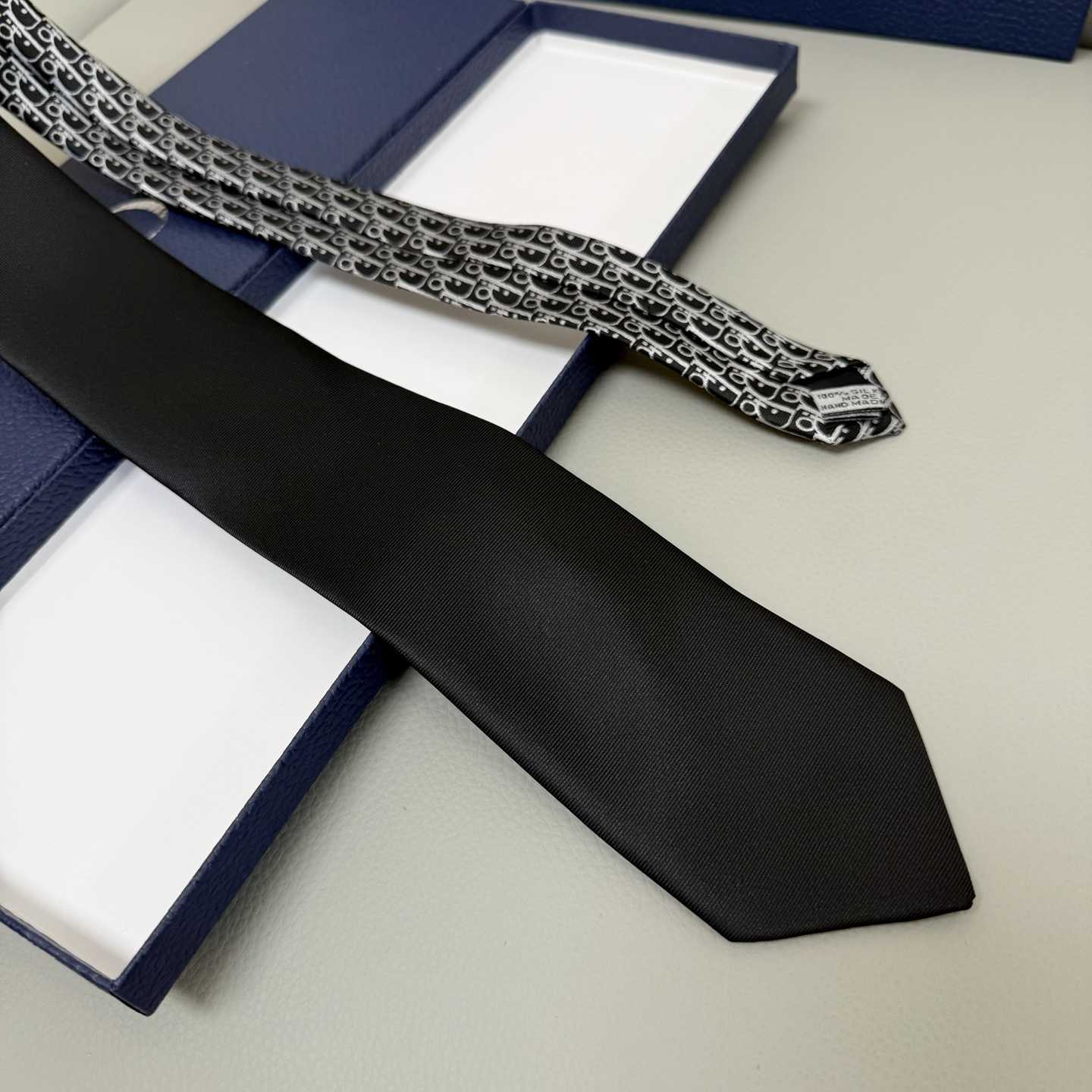 Dior Striped Dior Oblique Tie - DopestKickz