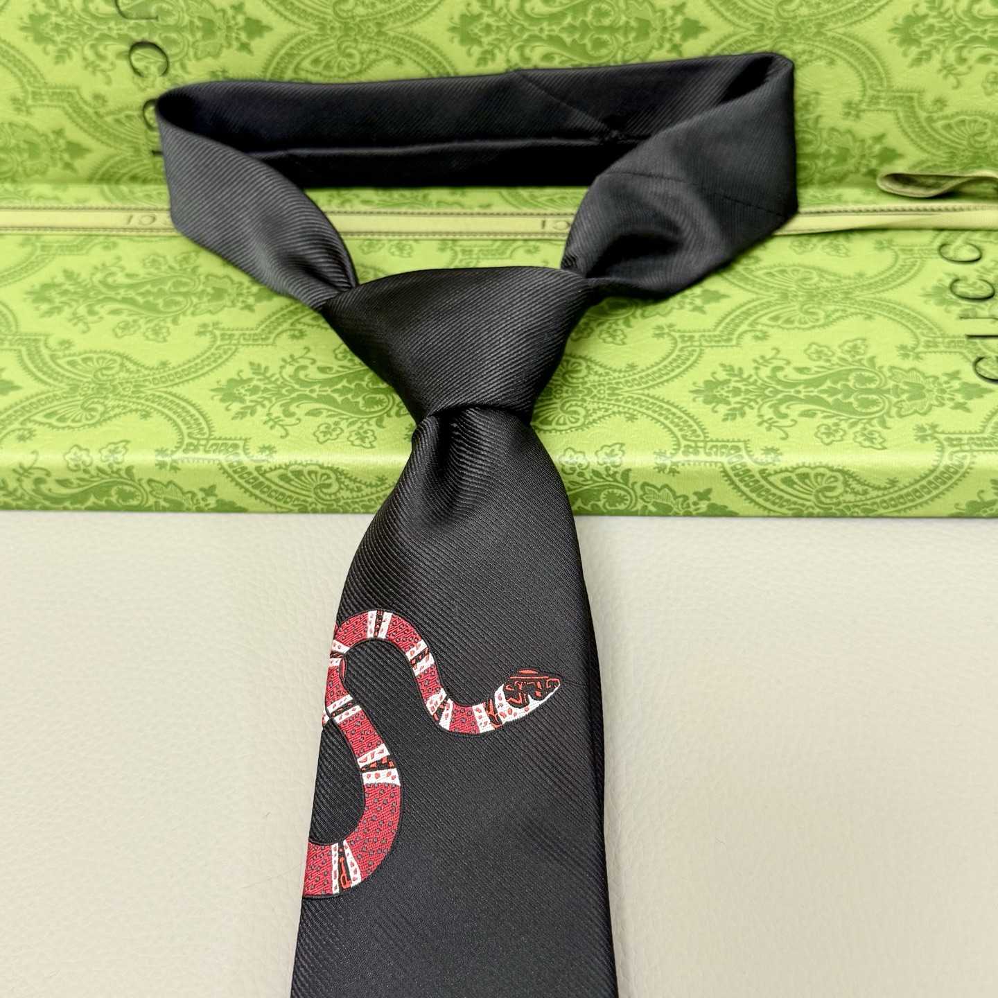 Gucci Silk Jacquard Tie - DopestKickz