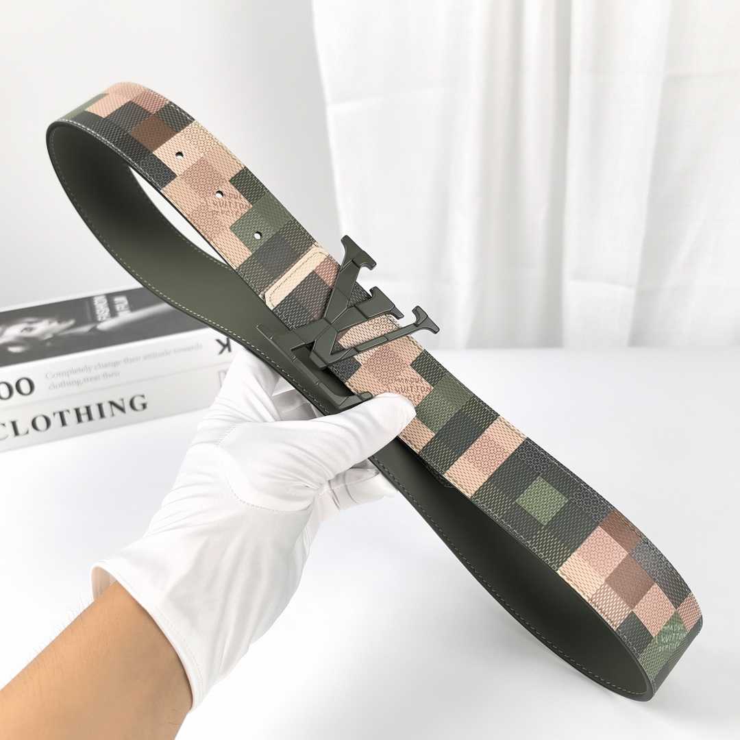 Louis Vuitton LV Mega Pixel 40mm Reversible Belt - DopestKickz